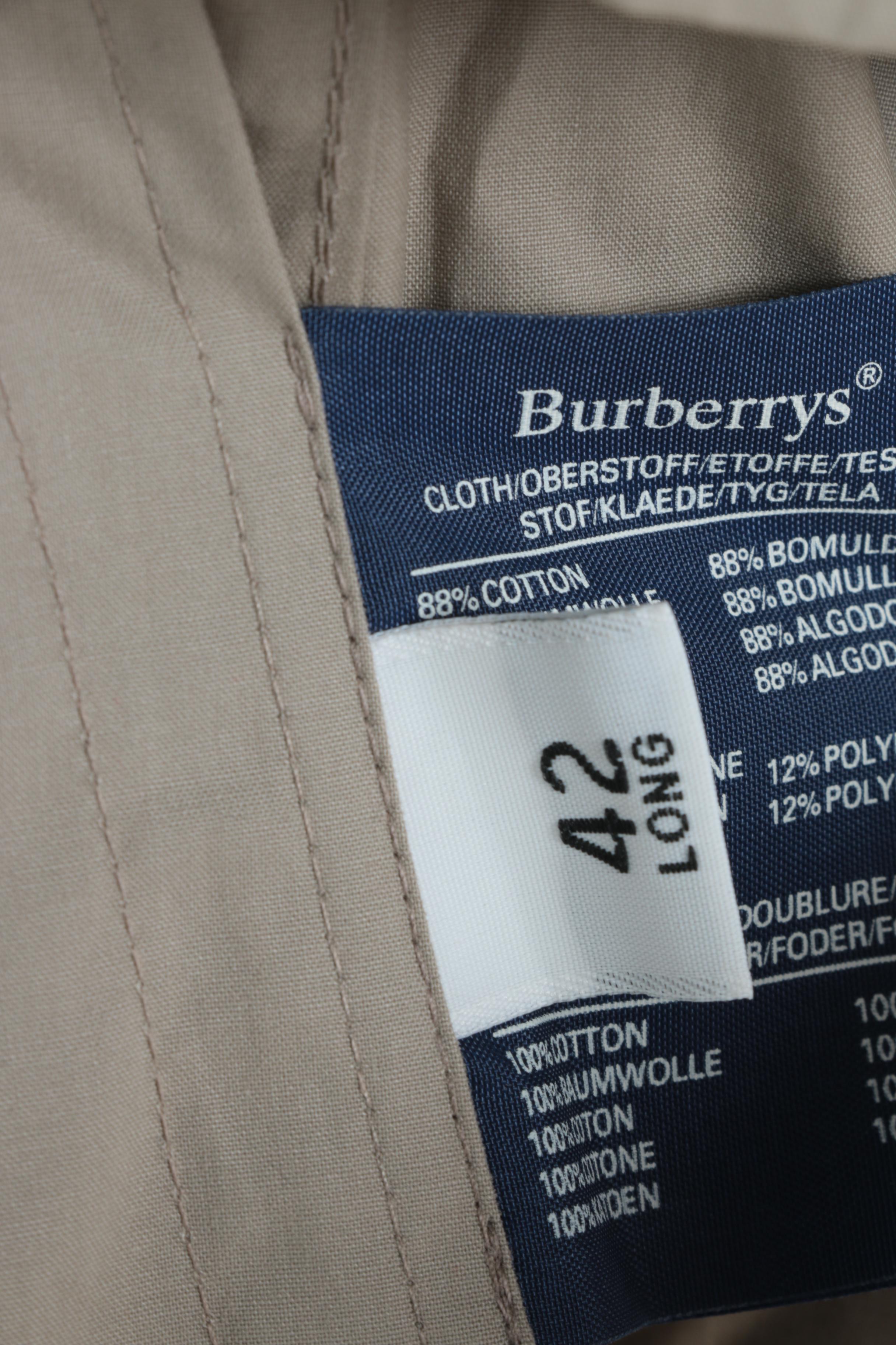 Men's Burberrys Khaki Trench Coat