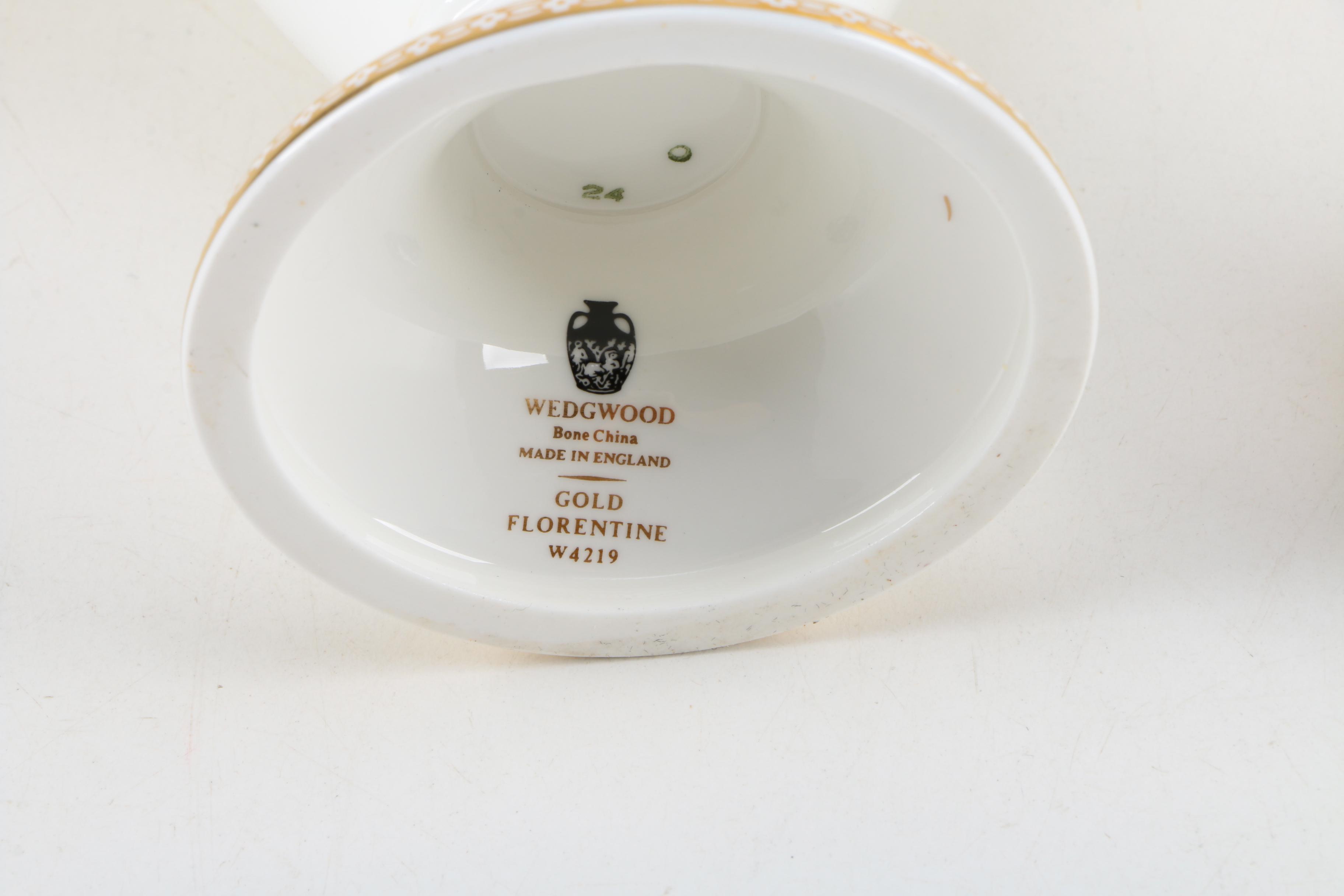 Wedgwood "Gold Florentine" Coffeepot