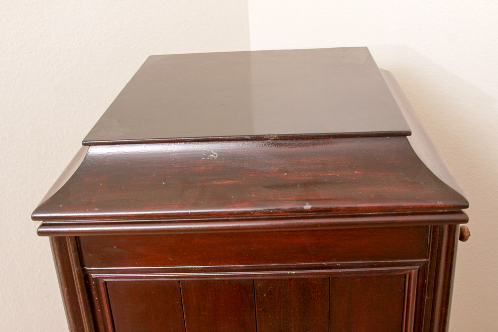 Vintage Columbia Grafonola Phonograph Cabinet and Vintage Records