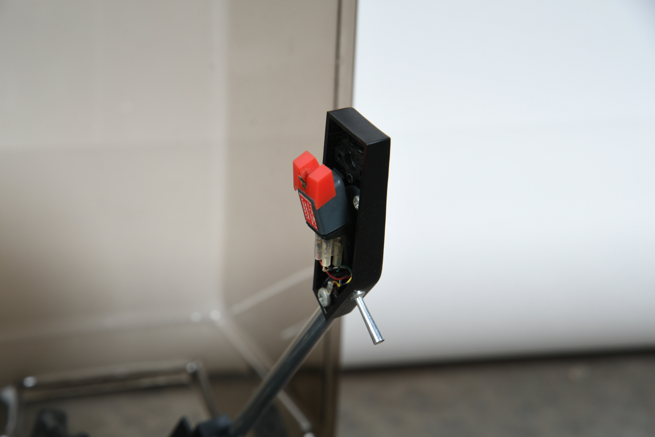 Fisher Turntable and Speakers