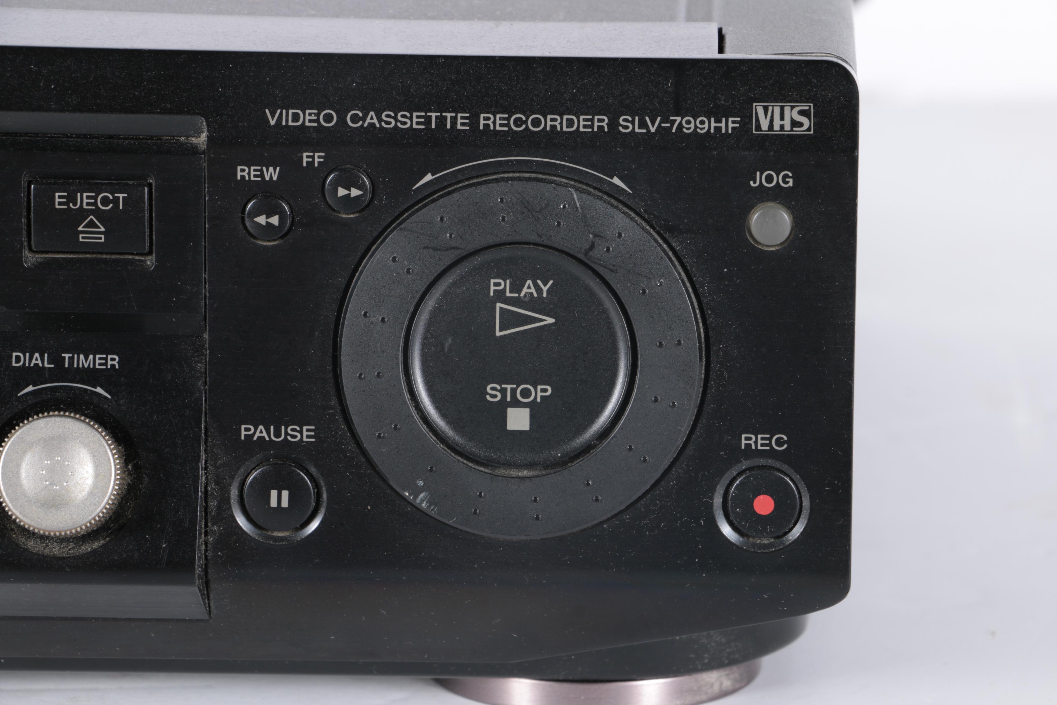 SonyVideo Cassette Recorder and Blu-ray Disc Player