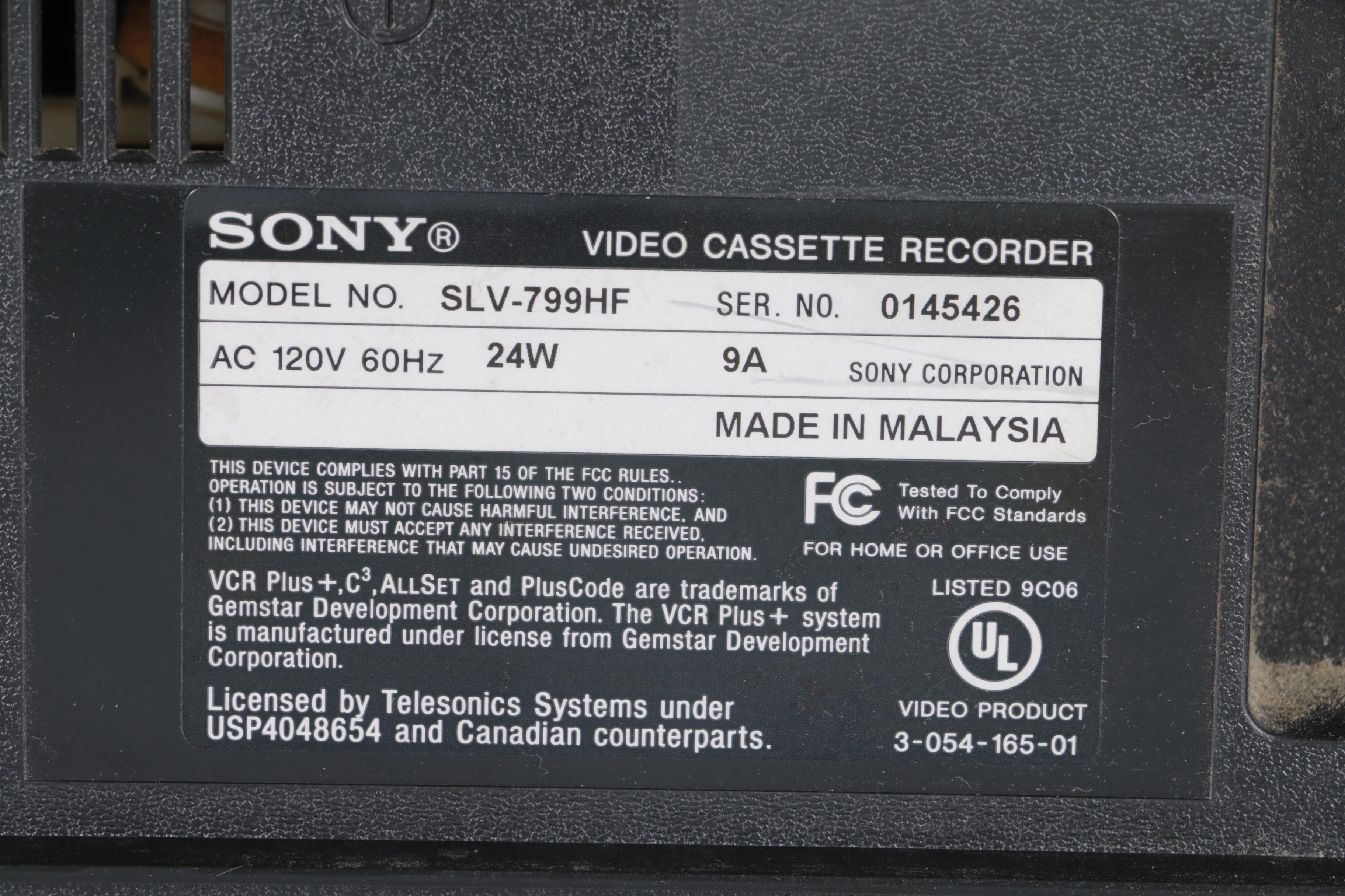 SonyVideo Cassette Recorder and Blu-ray Disc Player