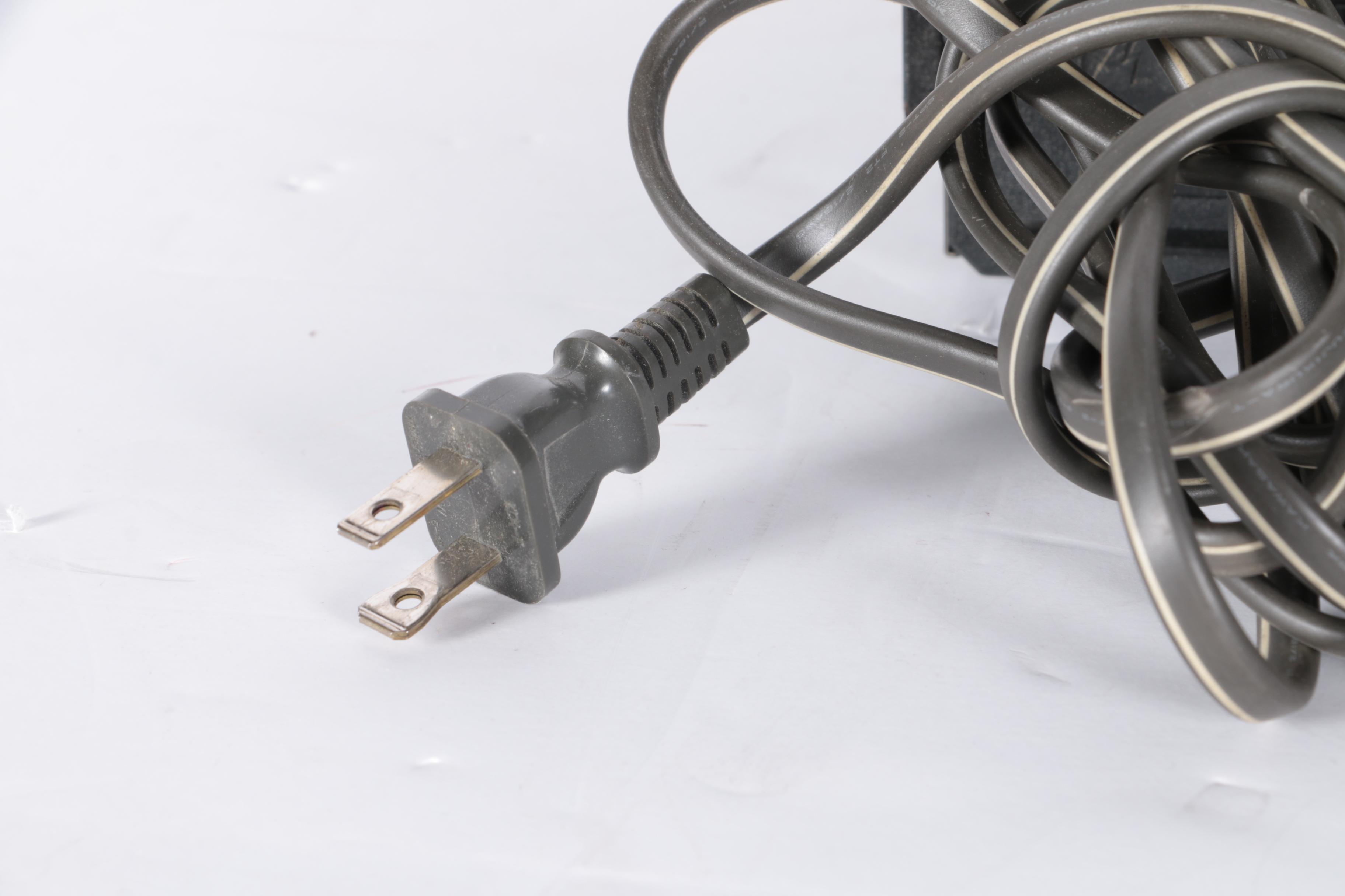 SonyVideo Cassette Recorder and Blu-ray Disc Player