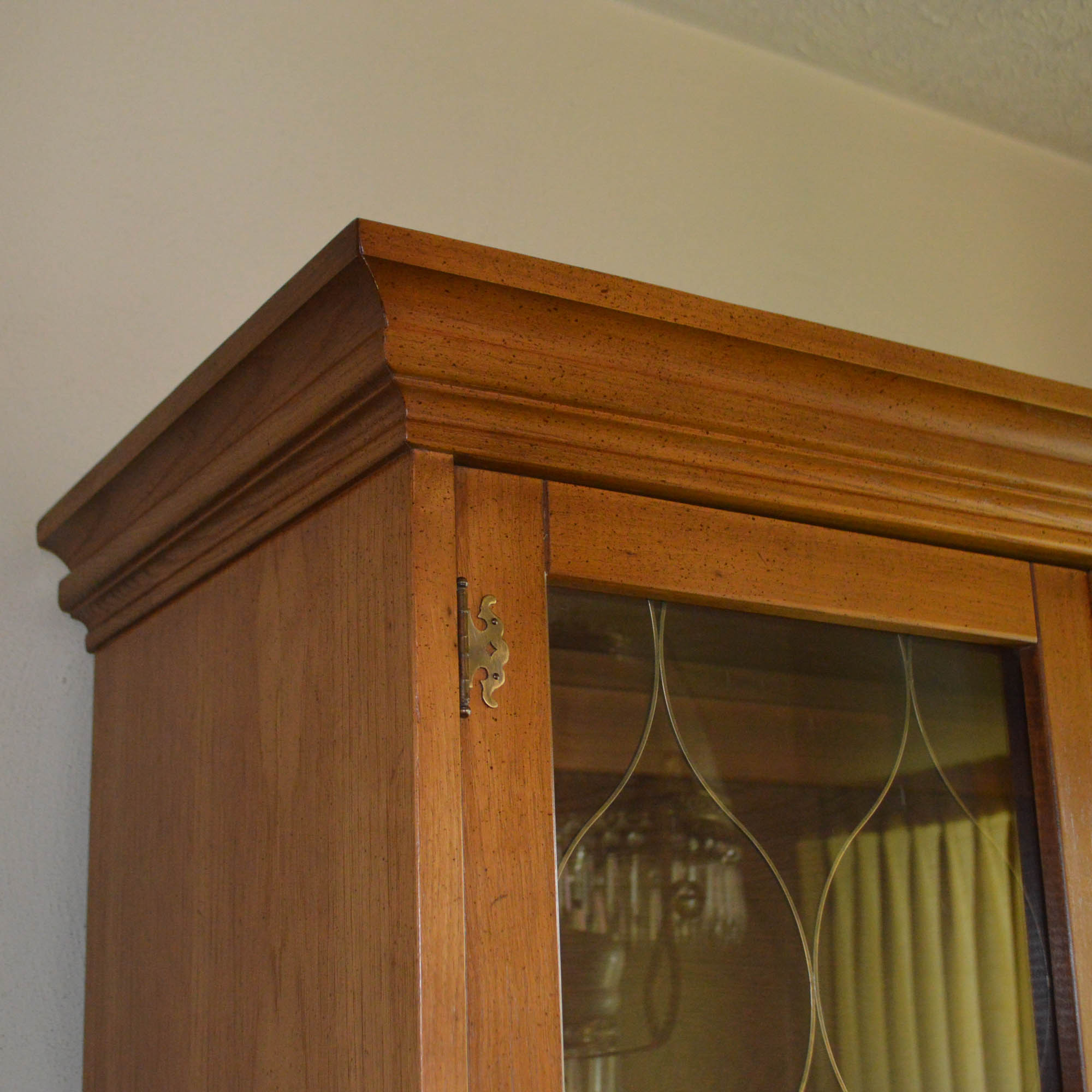 Vintage Stanley Furniture Two-Piece China Cabinet