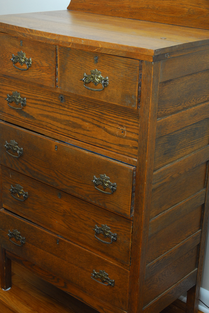 Antique Victorian Style Oak Chest of Drawers