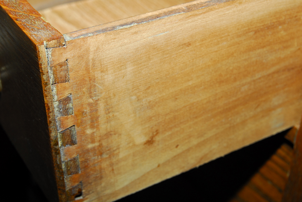 Antique Victorian Style Oak Chest of Drawers