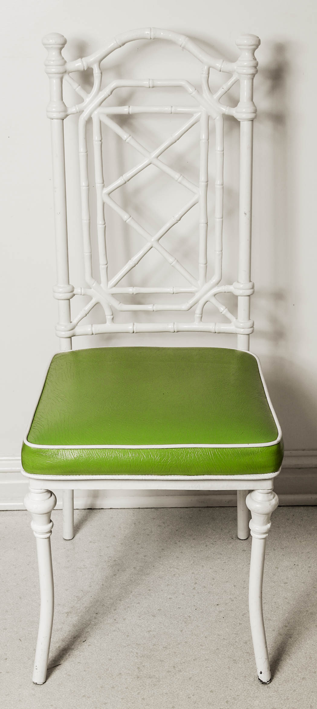 Vintage Kessler Industries White Bamboo Style Table and Chairs