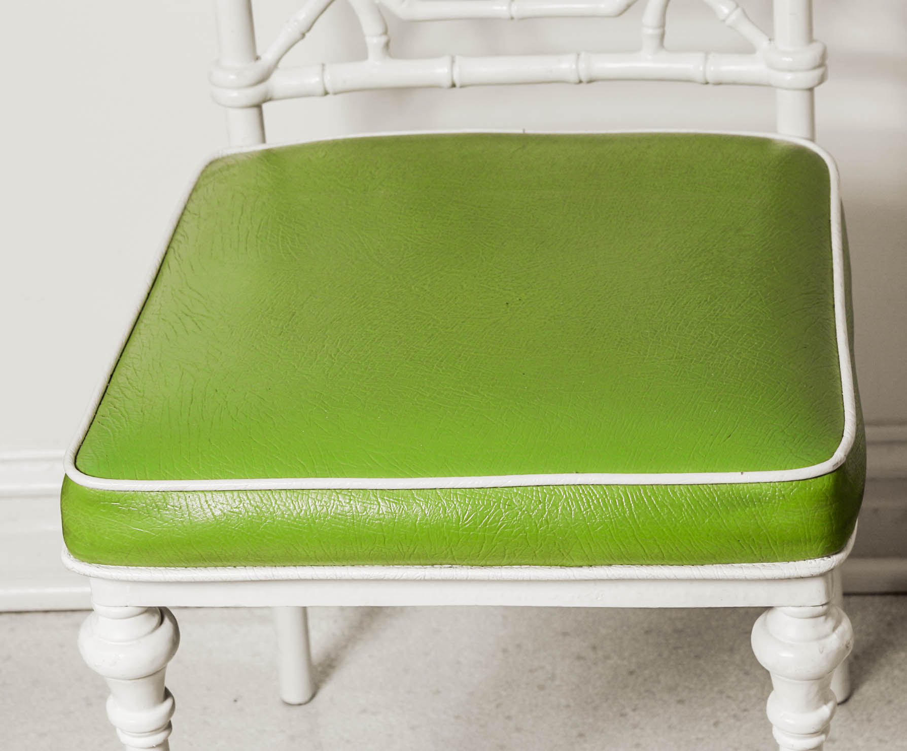 Vintage Kessler Industries White Bamboo Style Table and Chairs