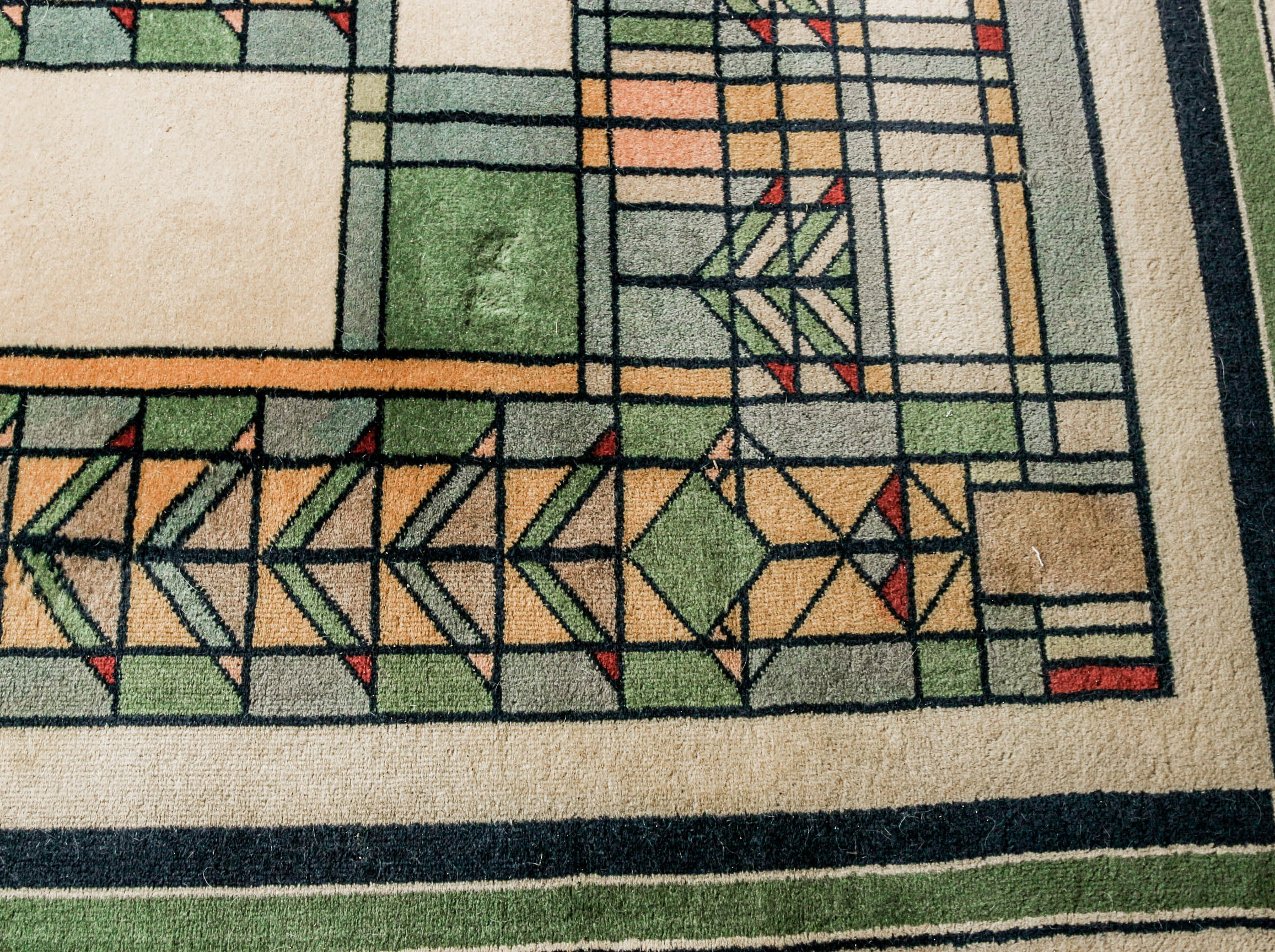 Vintage Power-Loomed Karastan "Oakbrook" Area Rug