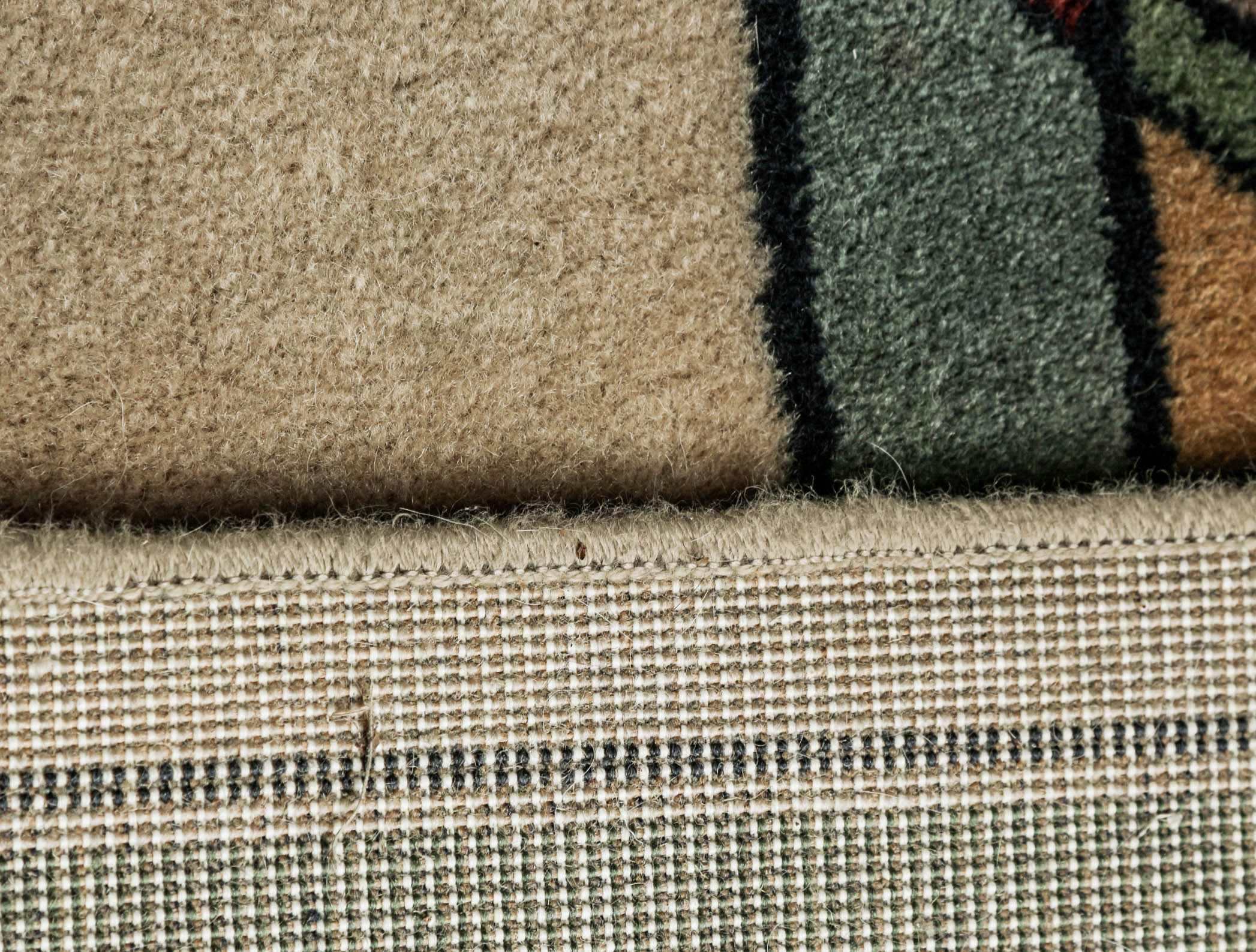 Vintage Power-Loomed Karastan "Oakbrook" Area Rug