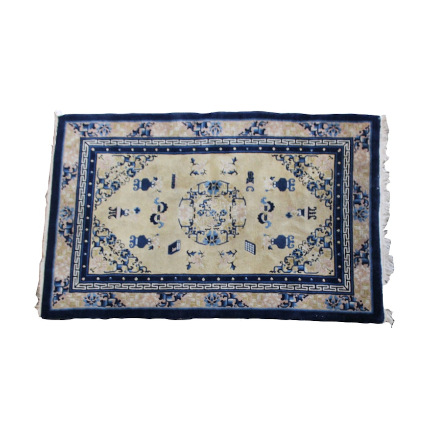 Hand-Knotted Chinese Vase Rug