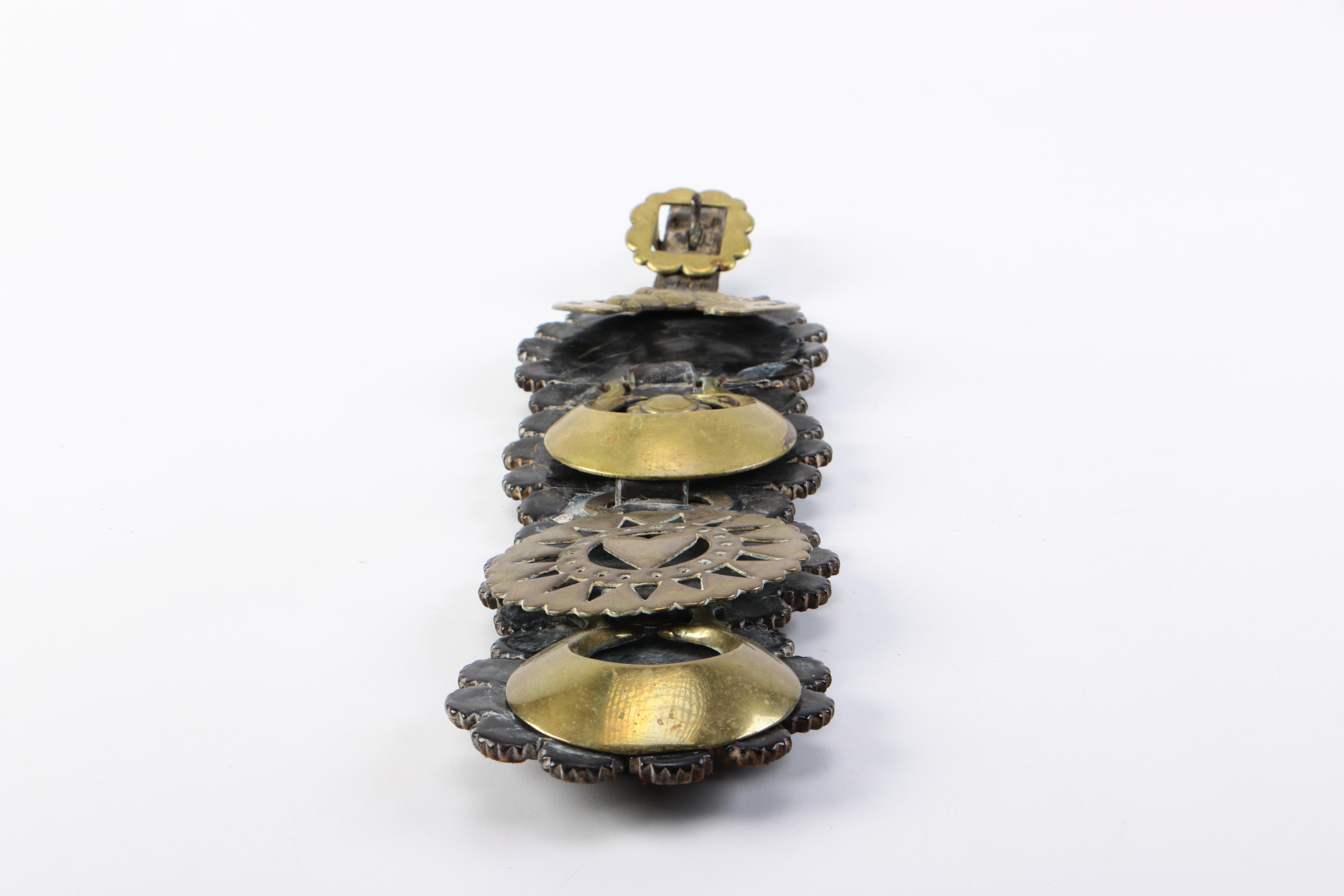 Brass Saddle Ornament Buckle