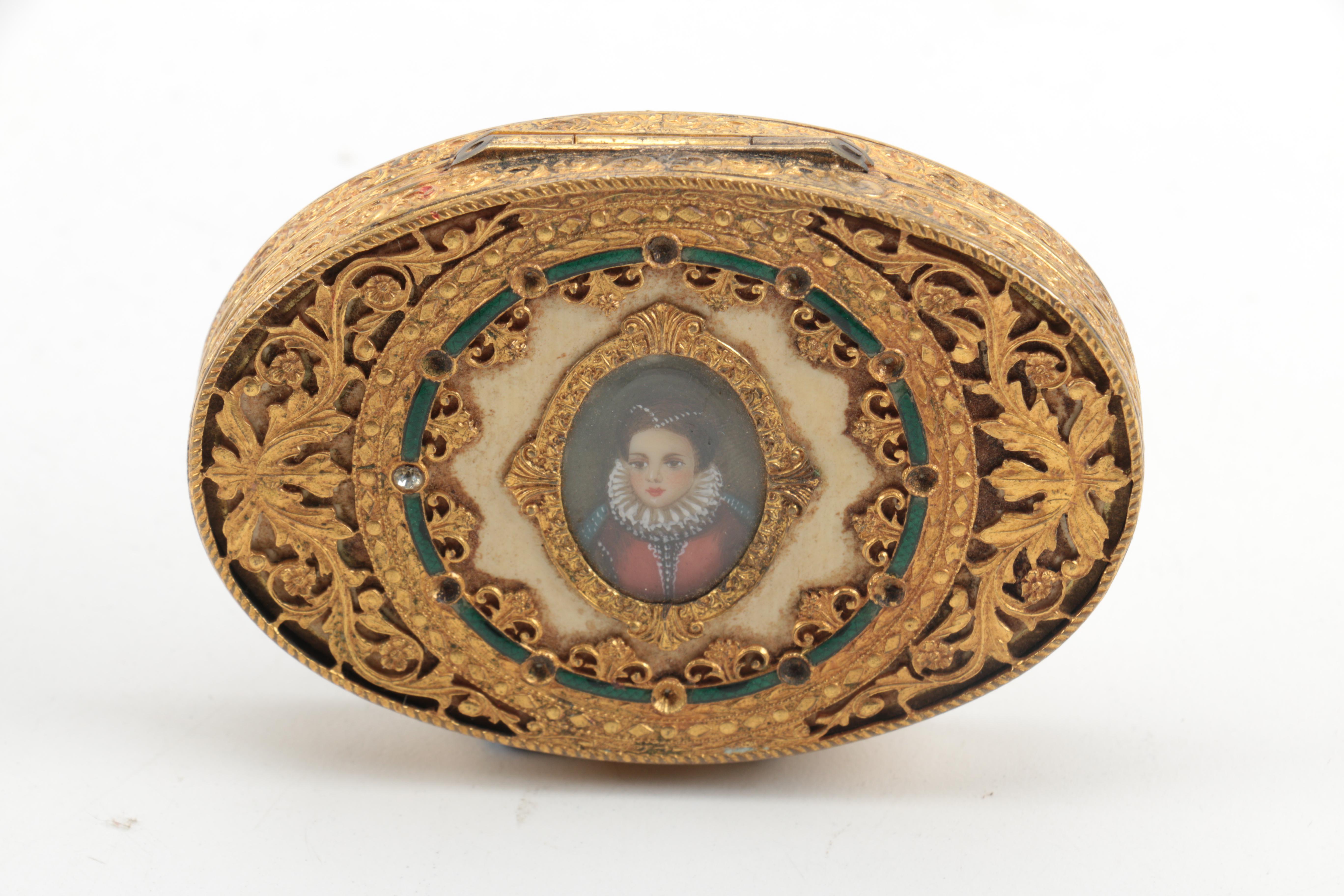 Antique Aleksandr Fuld Russian Silver Cigarette Case and Mirrored Compact