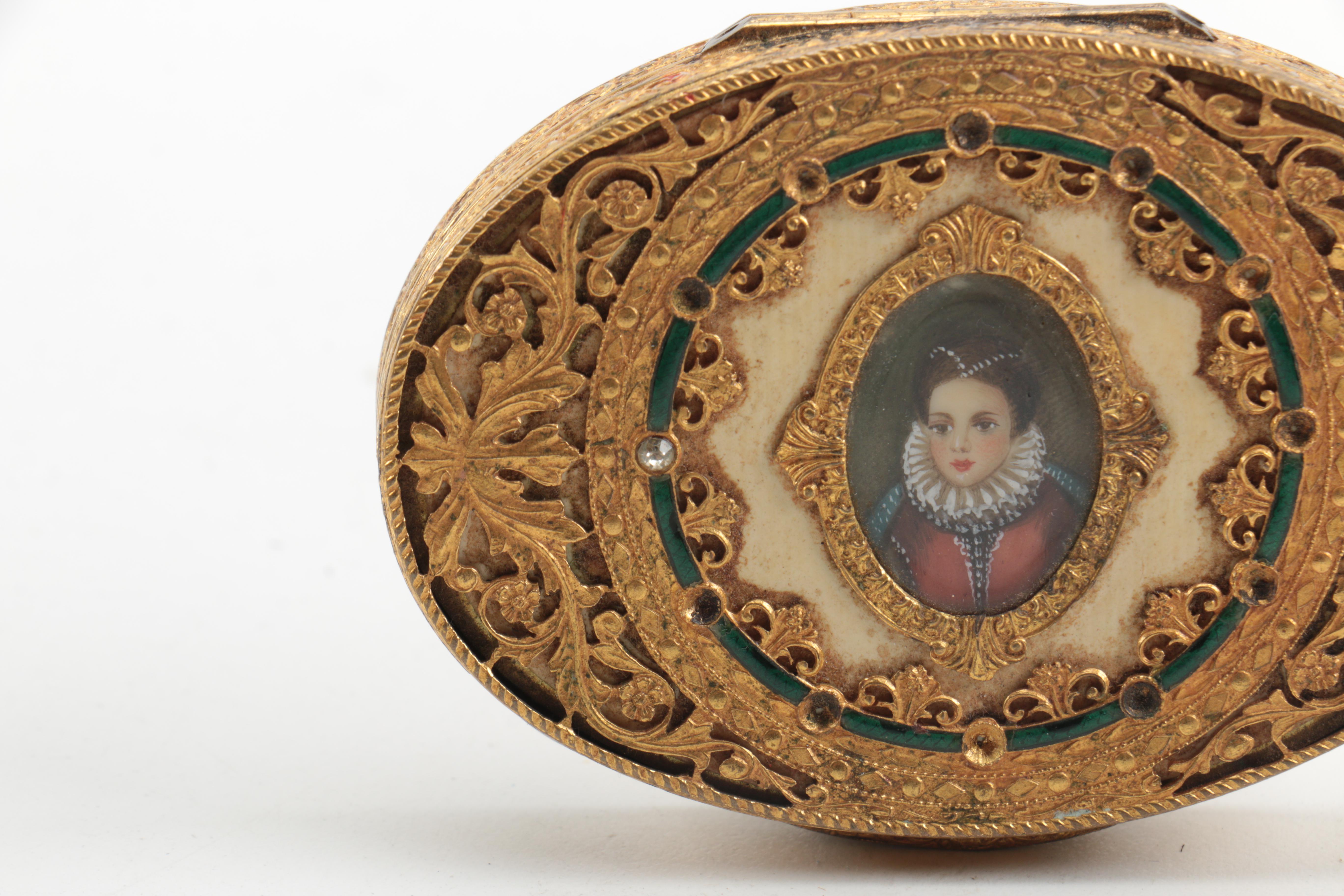 Antique Aleksandr Fuld Russian Silver Cigarette Case and Mirrored Compact