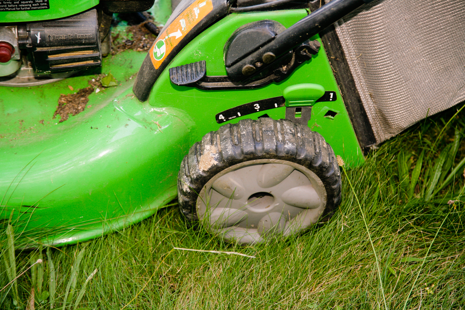 LawnBoy Lawnmower and Toro Home Duty Trimmer/Weeder