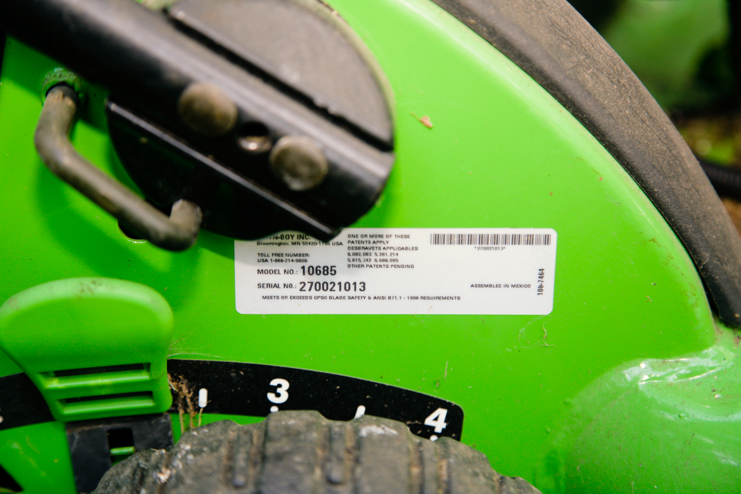 LawnBoy Lawnmower and Toro Home Duty Trimmer/Weeder