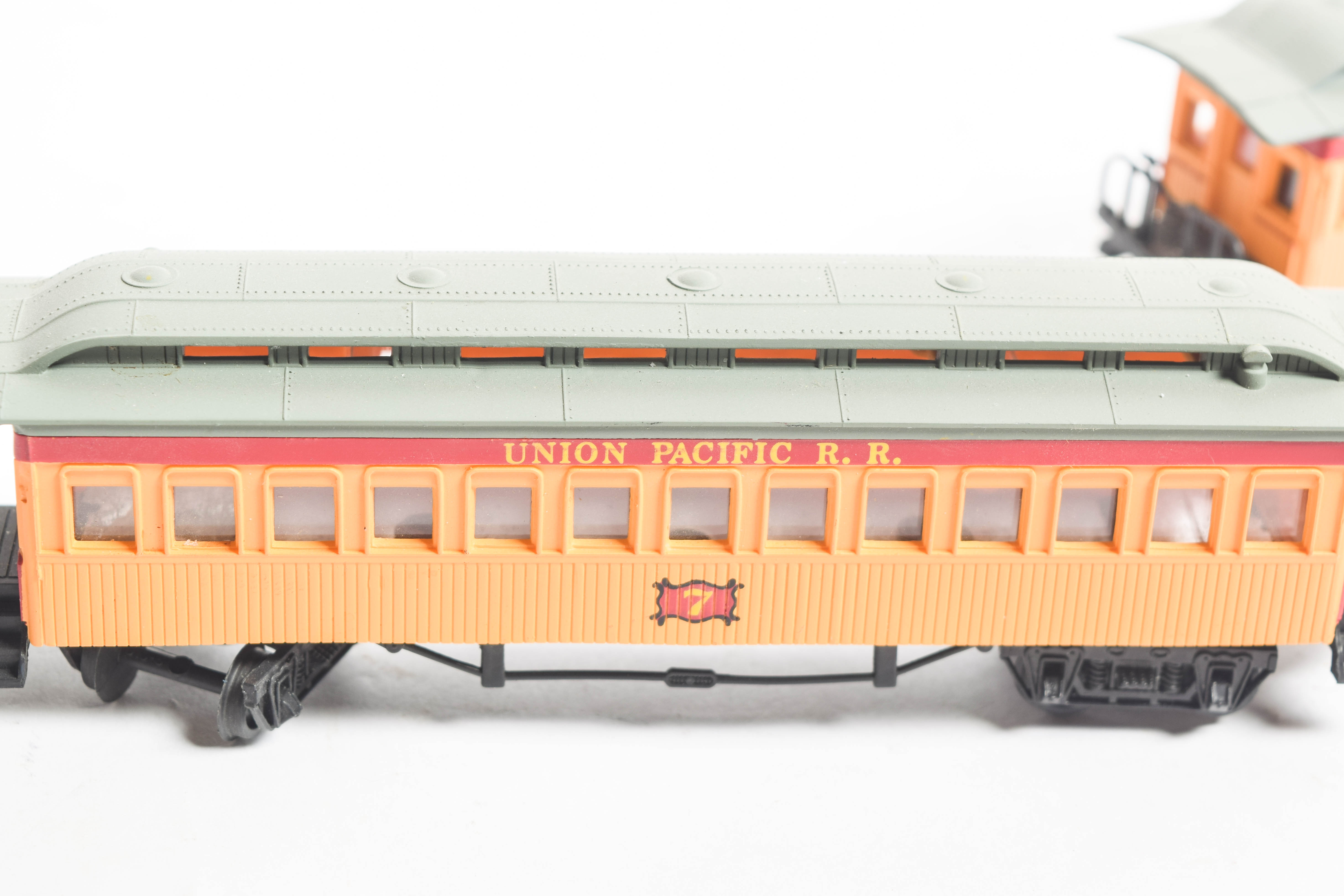 No 119 Union Pacific R.R. HO Scale Train Set