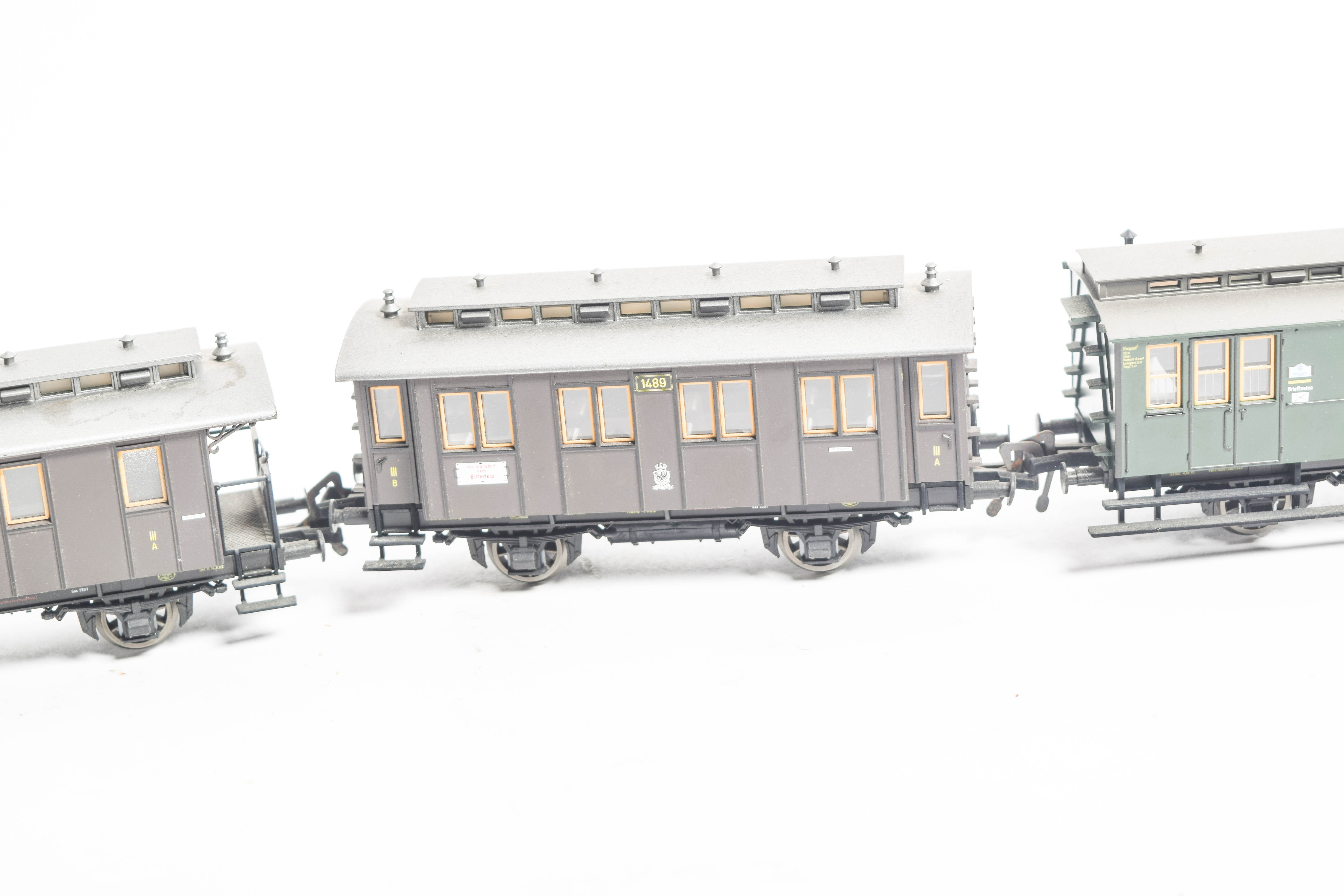 Vintage Fleischman OO/HO Scale Engine and Passenger Cars