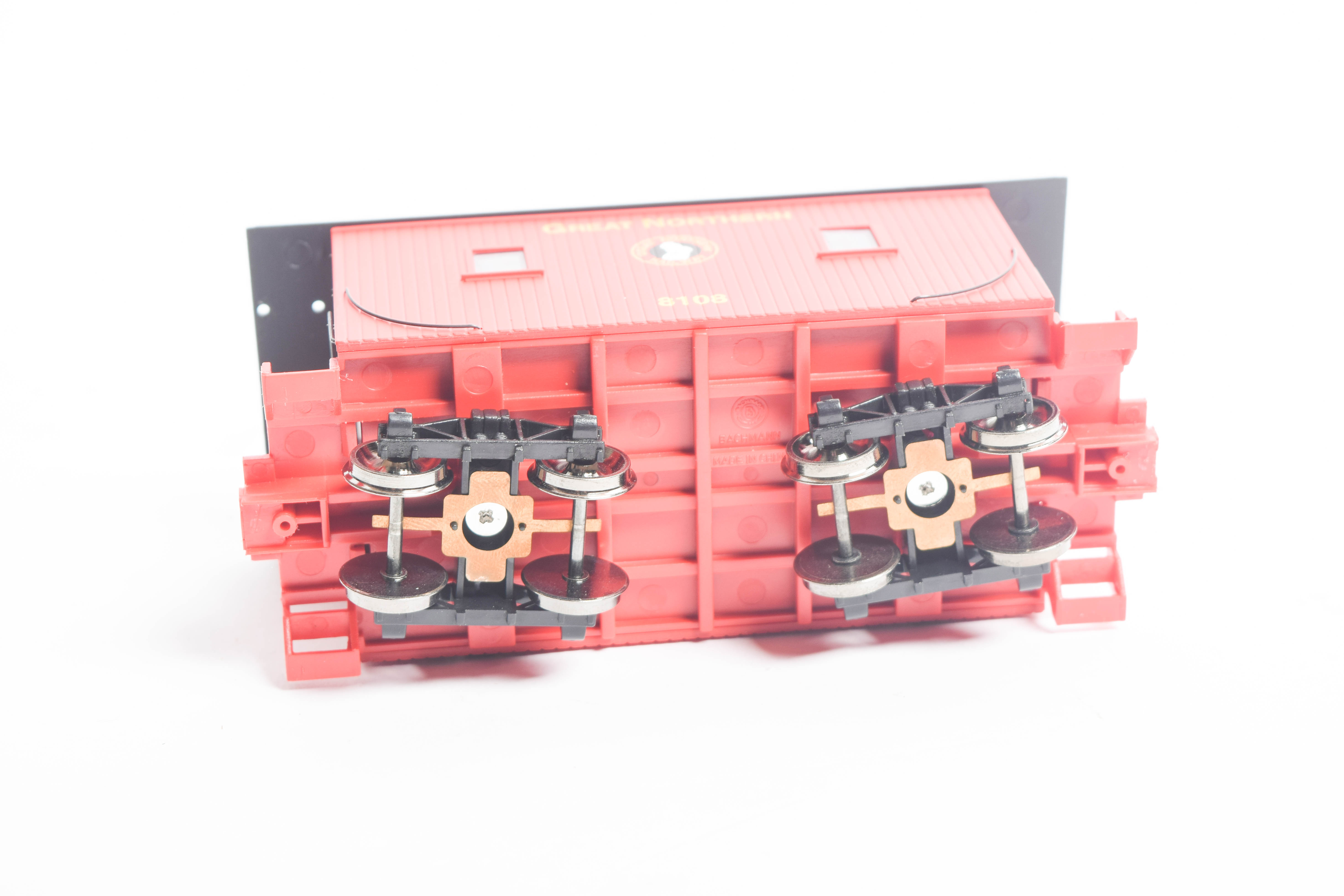 Limited Edition HO Scale Train cars by Walthers and Bachmann Spectrum