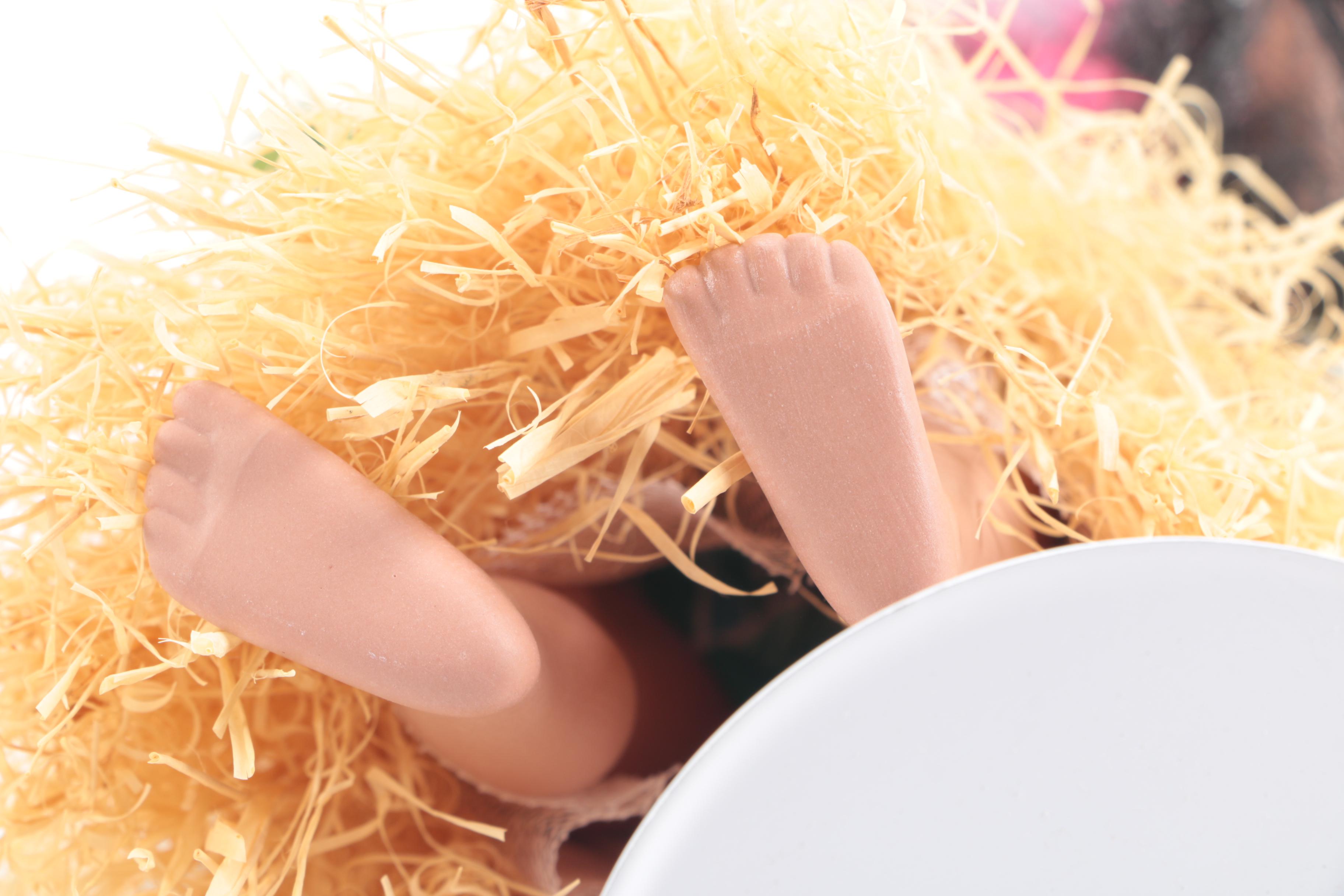 Milestone Hula Dancer Porcelain Dolls