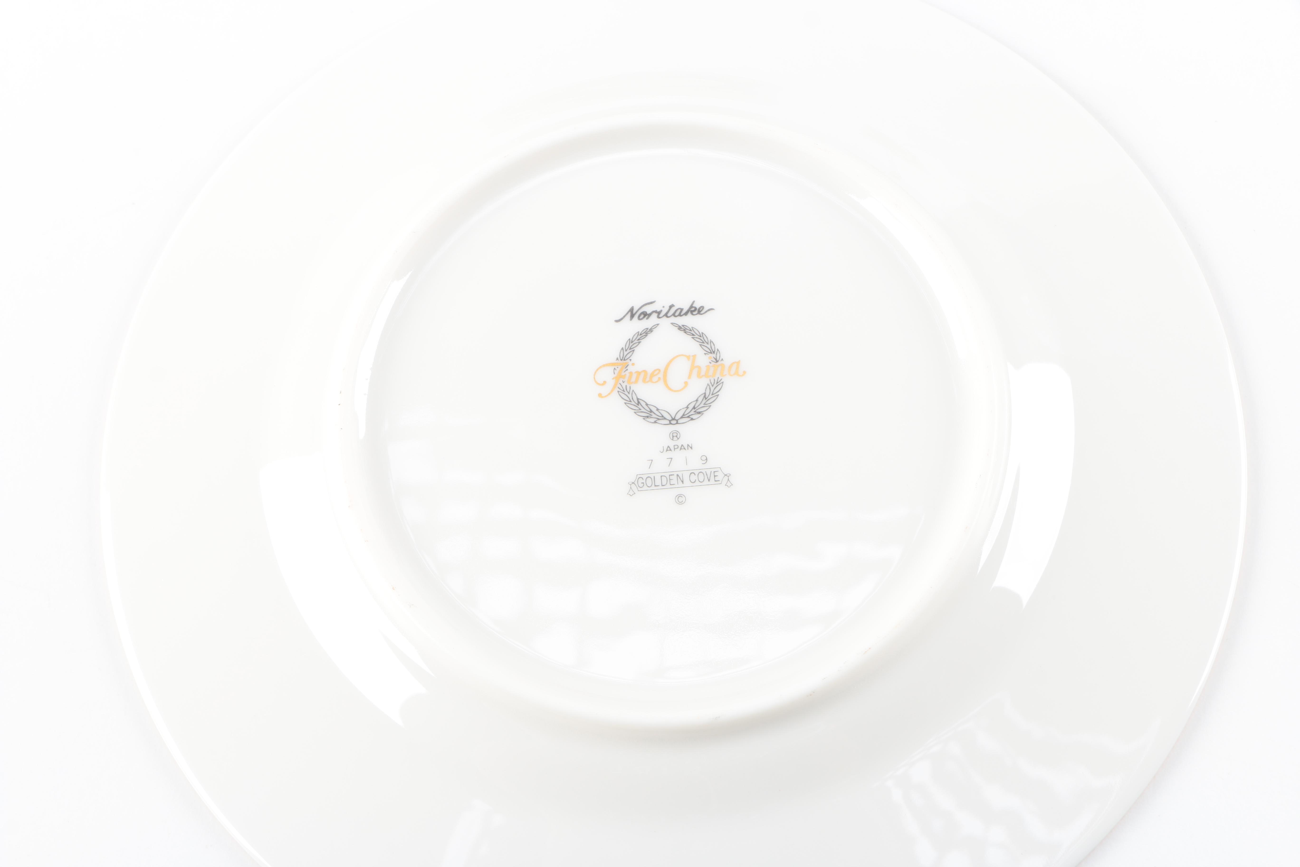 Noritake "Golden Cove" Tableware
