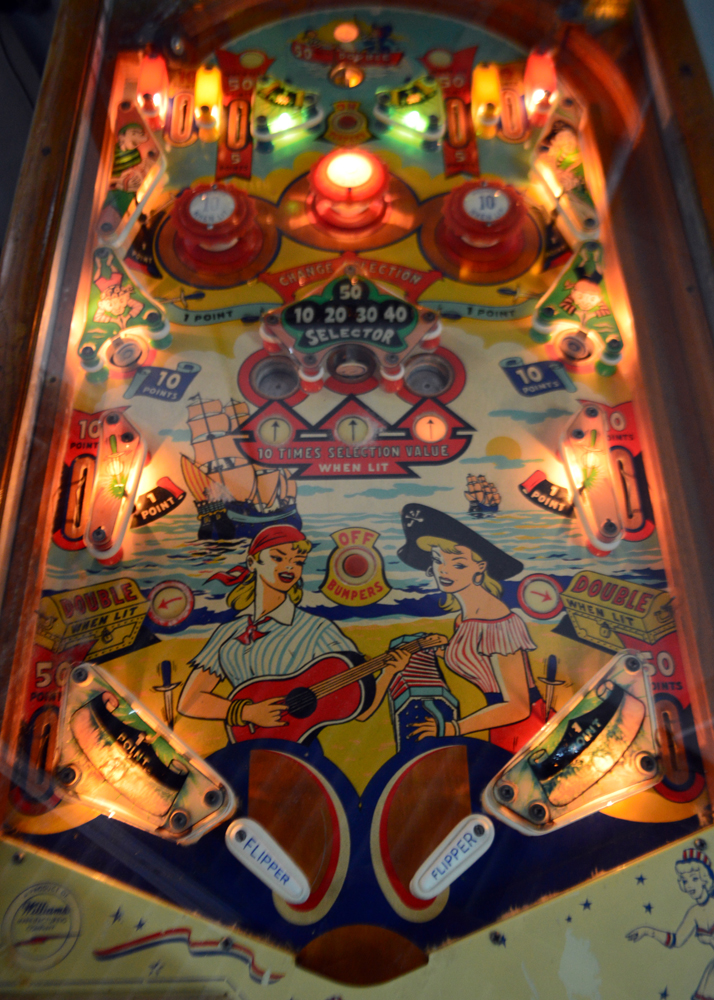 1960 Williams Electronic Mfg. Co. "Serenade" Pinball Machine