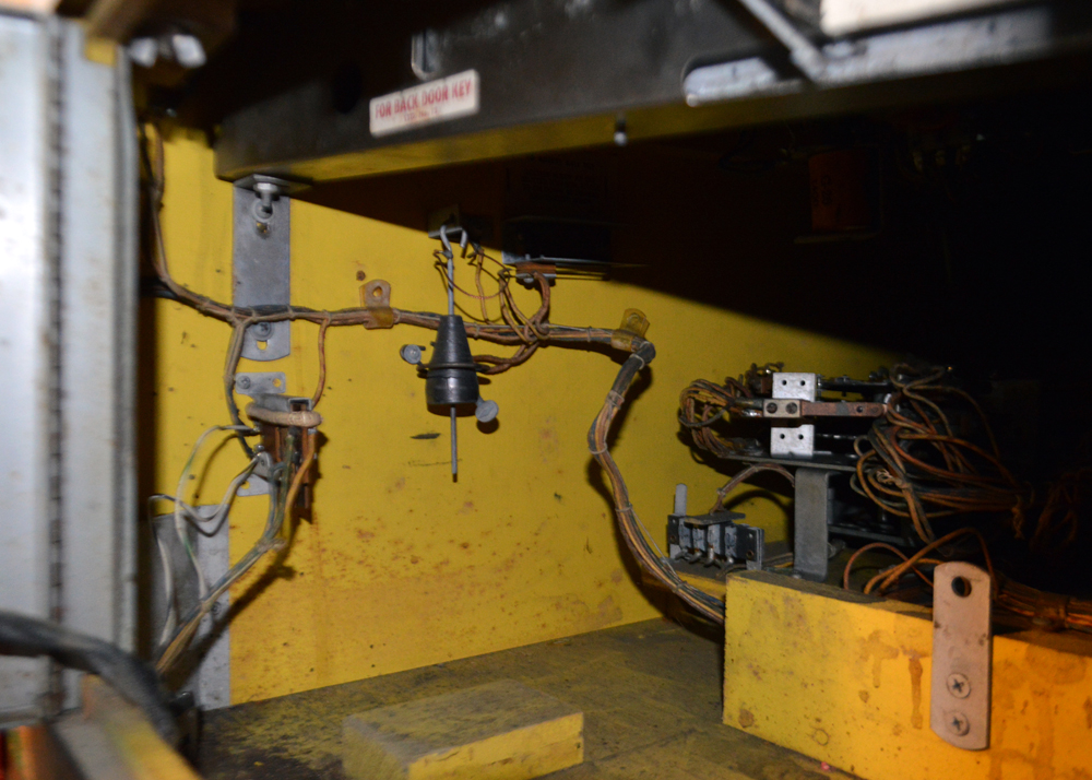 1960 Williams Electronic Mfg. Co. "Serenade" Pinball Machine