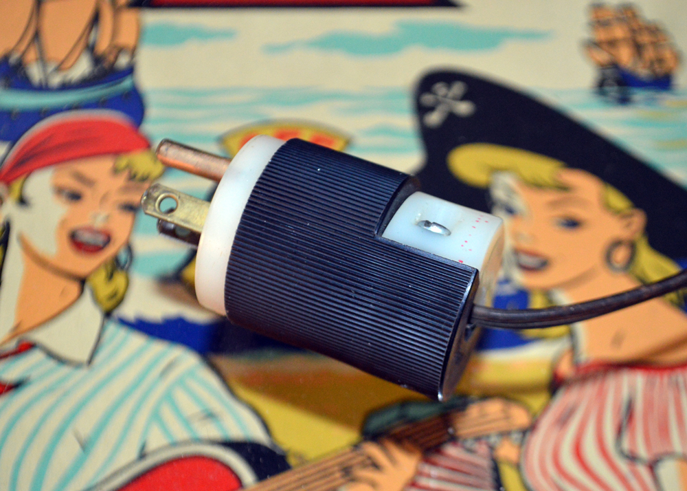 1960 Williams Electronic Mfg. Co. "Serenade" Pinball Machine