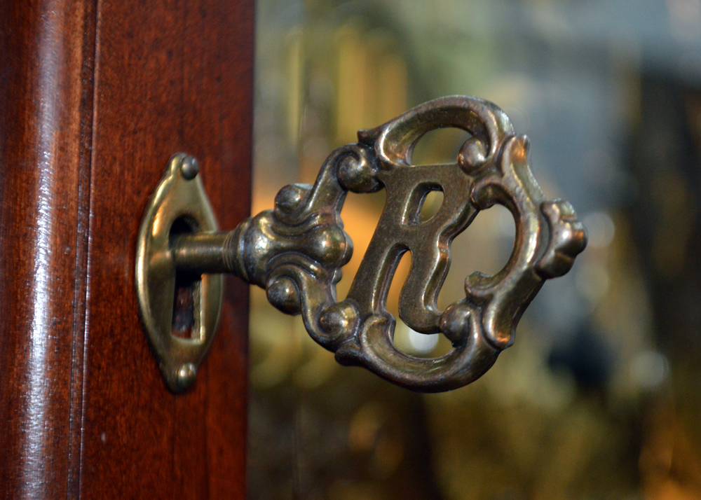 Ridgeway Curio Grandfather Clock