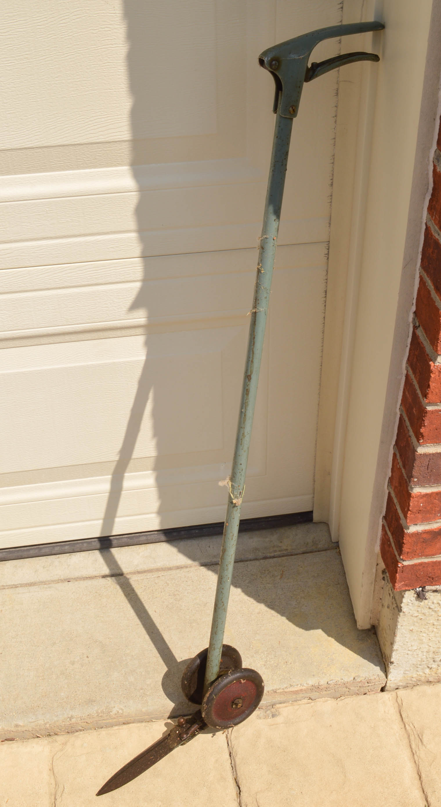 Assorted Lawn and Garage Supplies