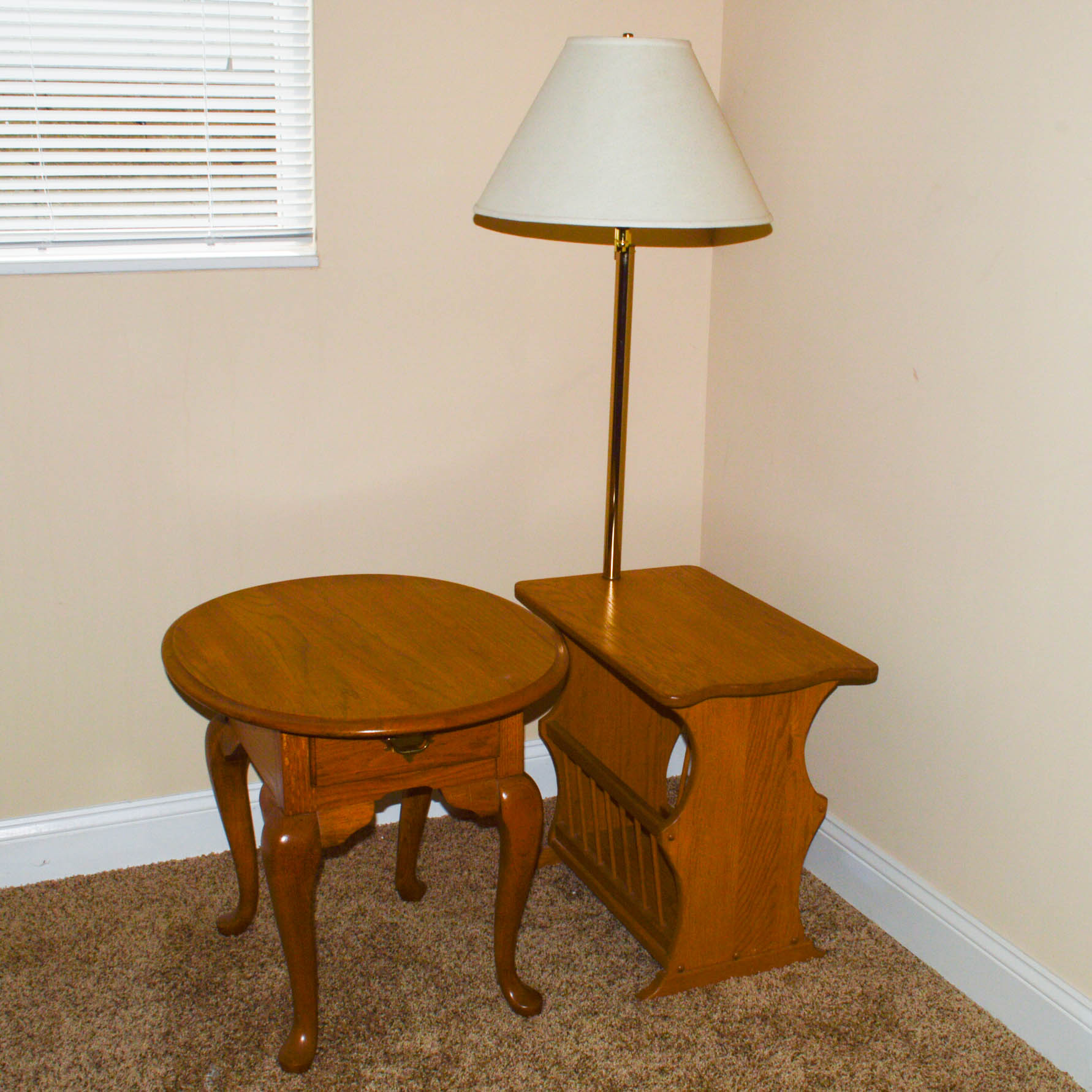 Broyhill End Table With Lamp Table