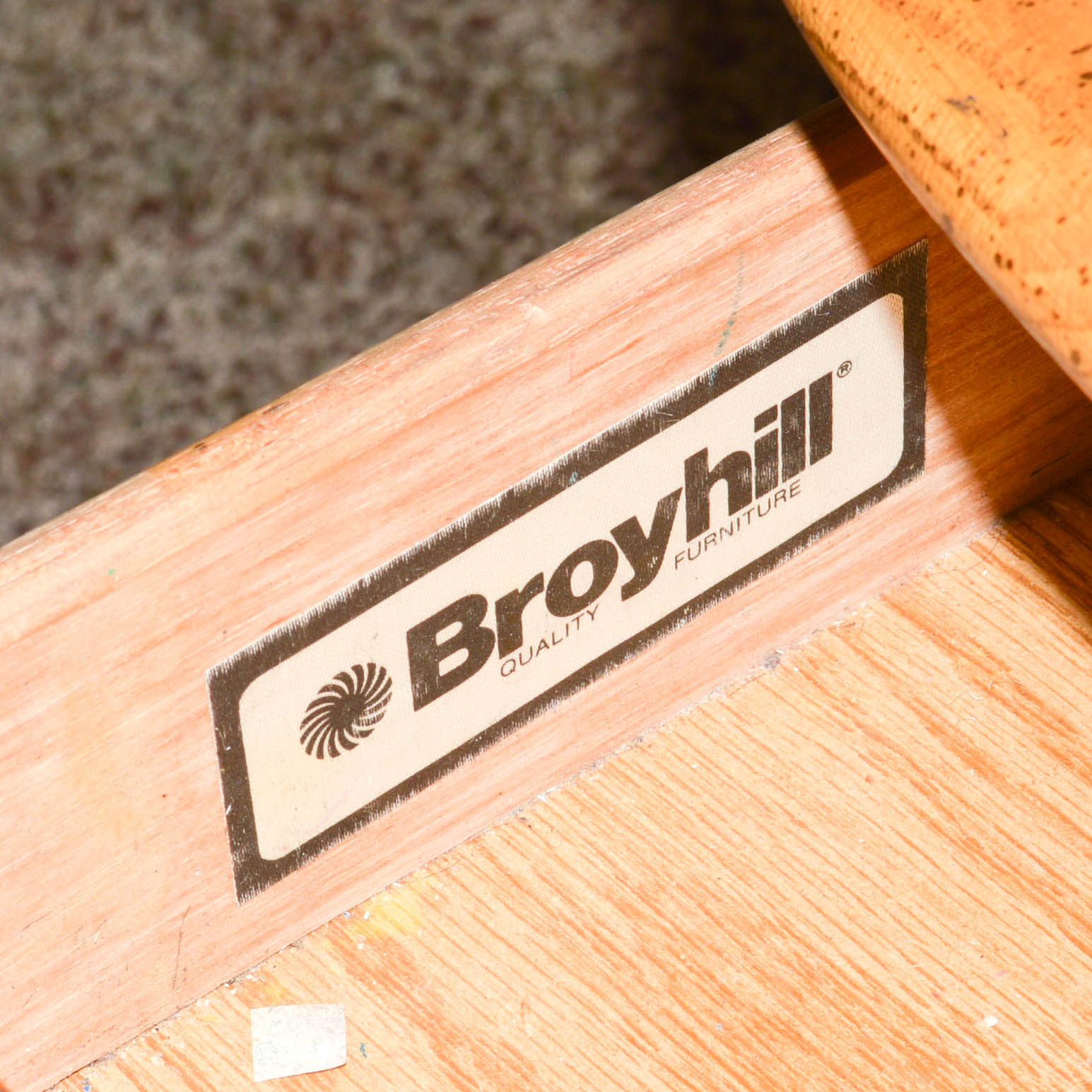 Broyhill End Table With Lamp Table