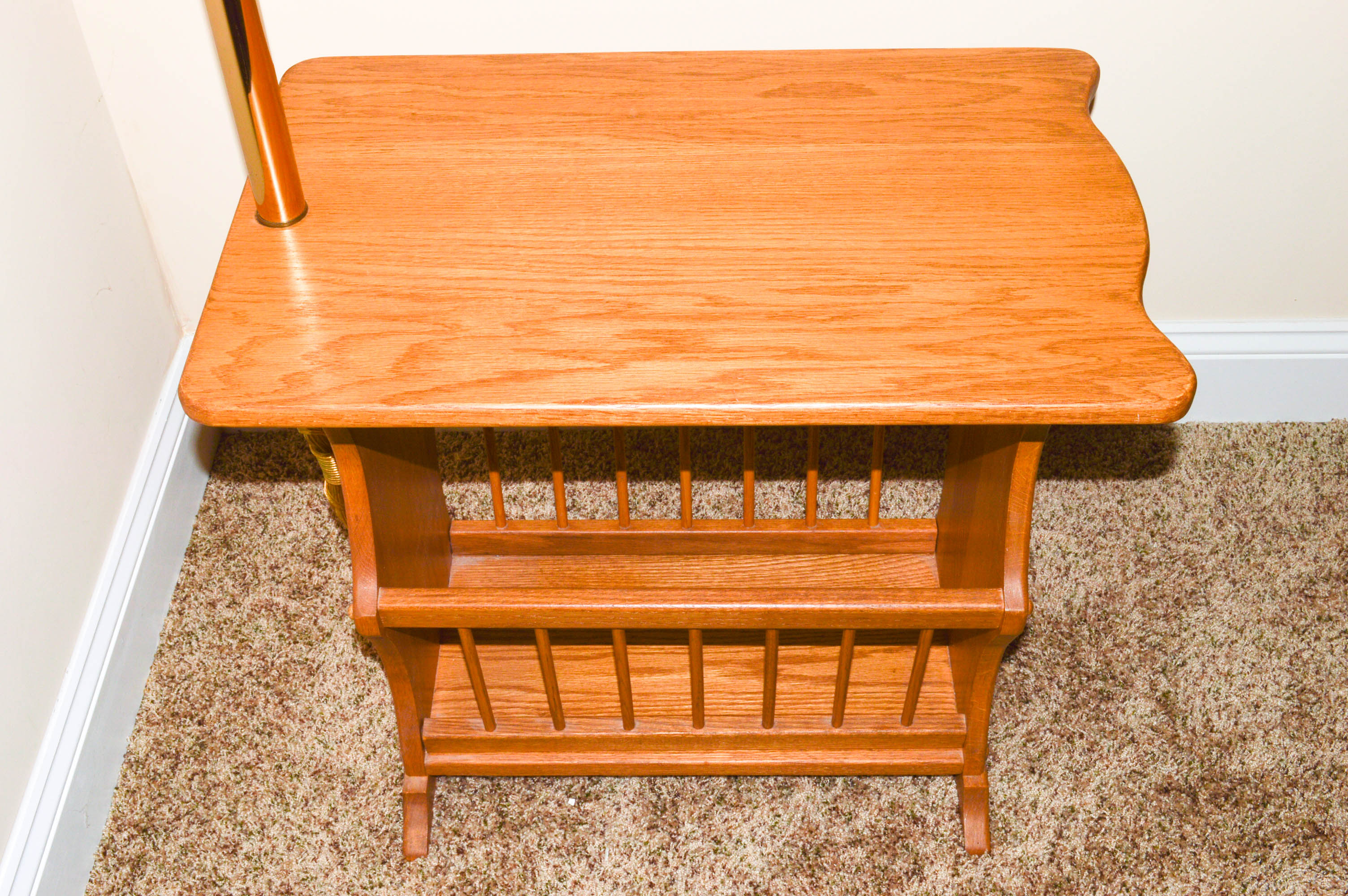 Broyhill End Table With Lamp Table