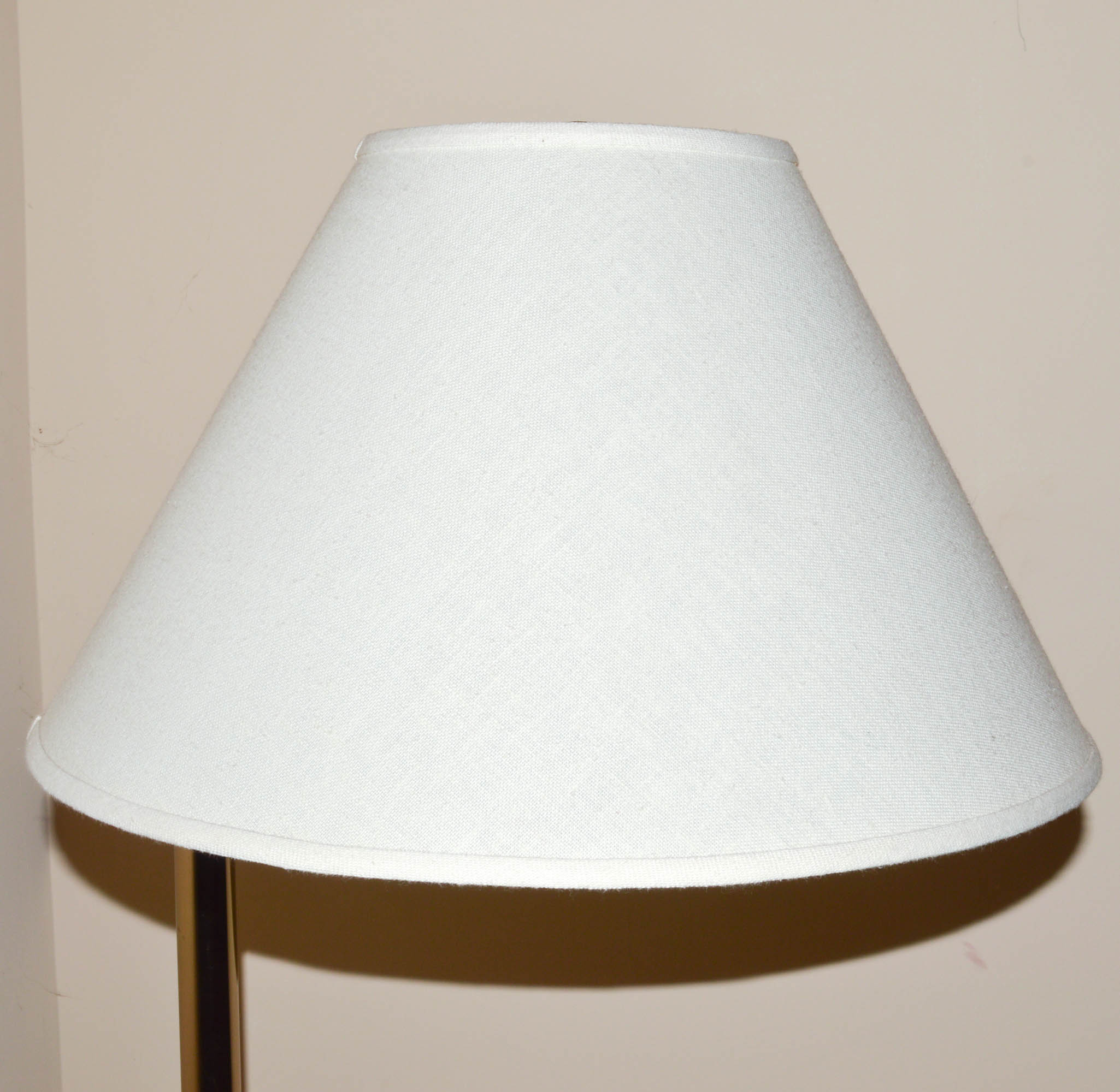 Broyhill End Table With Lamp Table