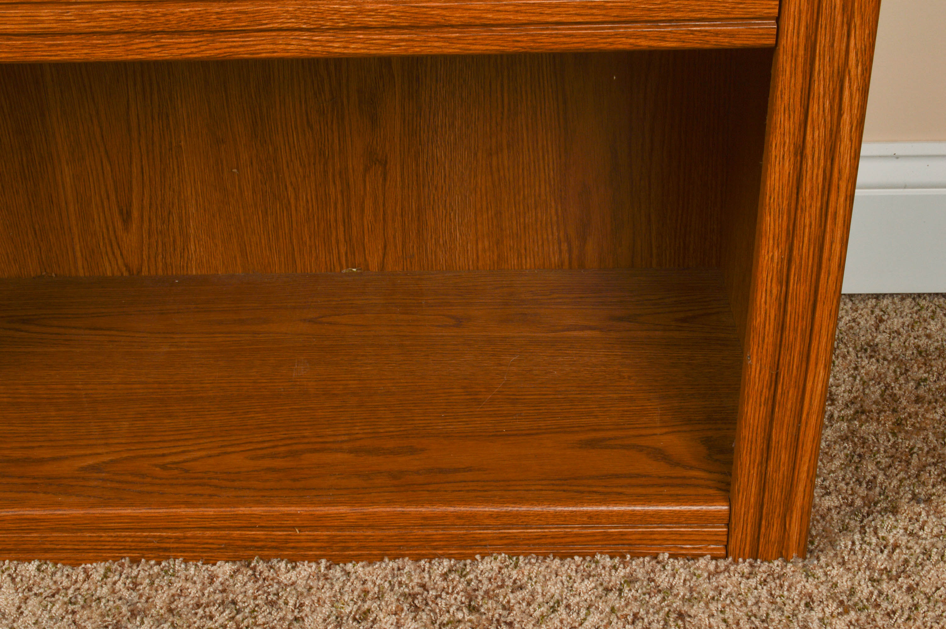 Freestanding Shelf Units