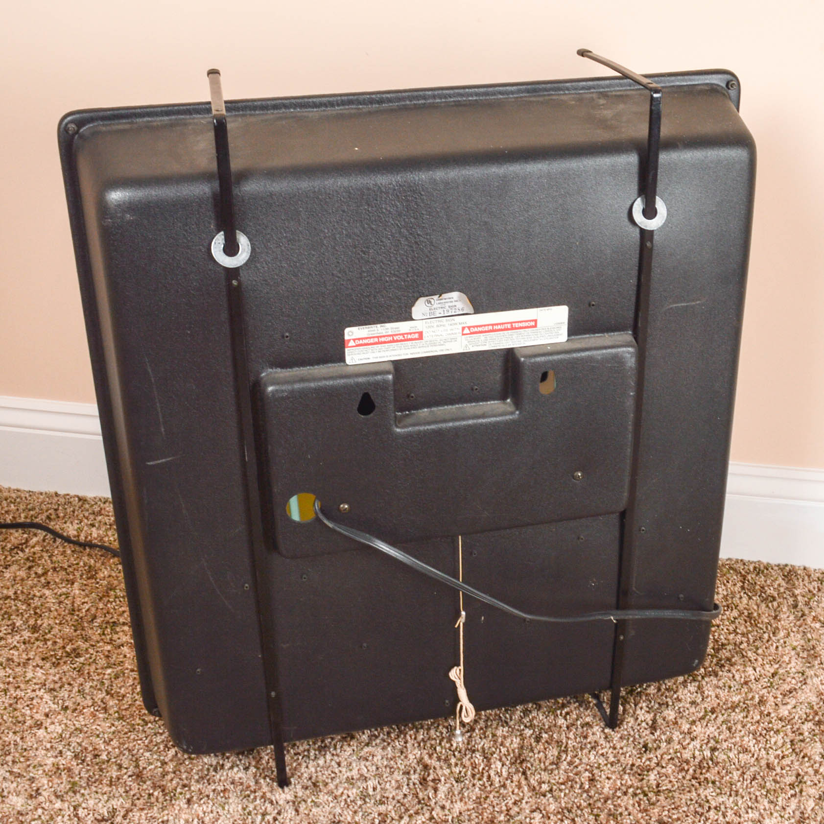 Serta Neon Window Sign