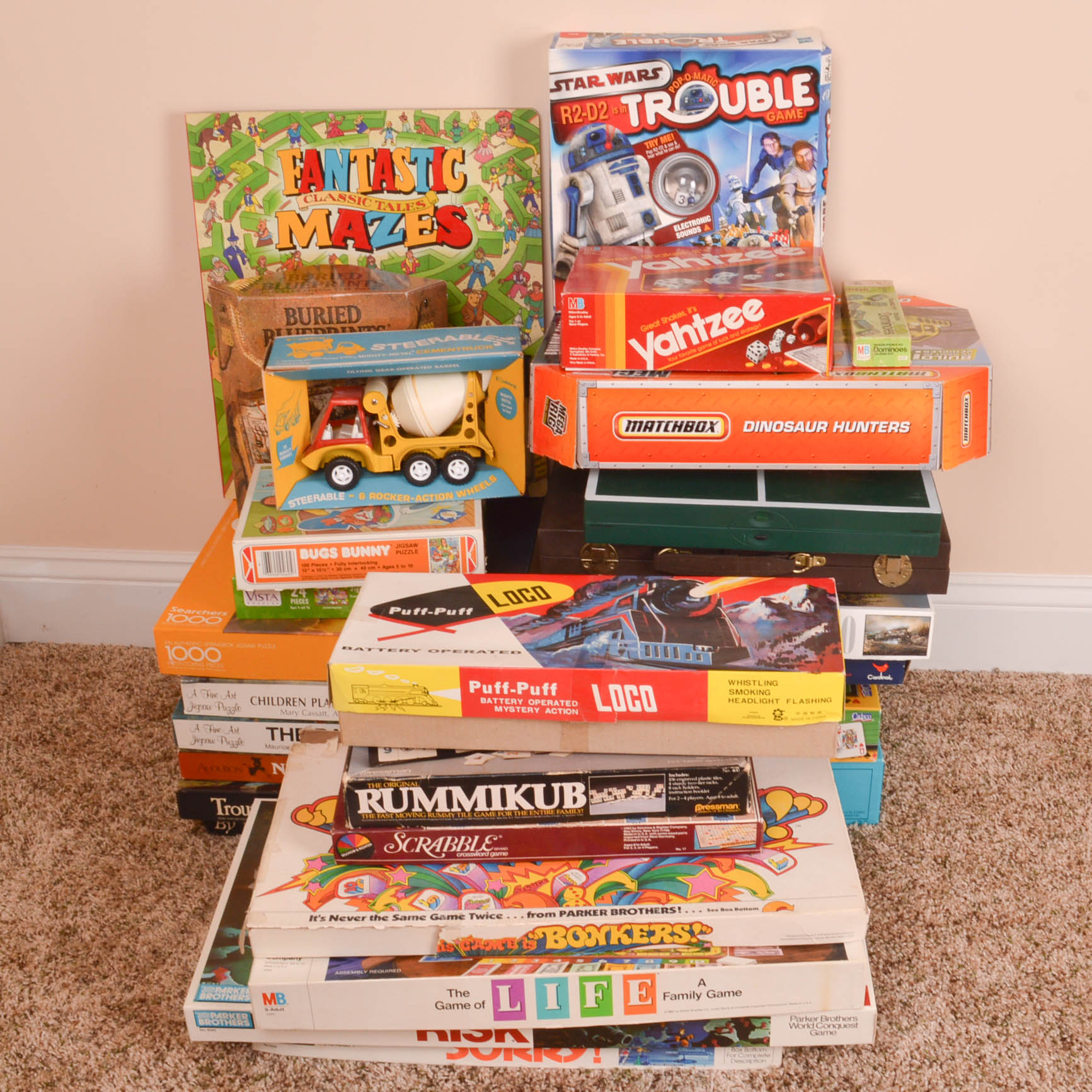 Vintage Games and Puzzles