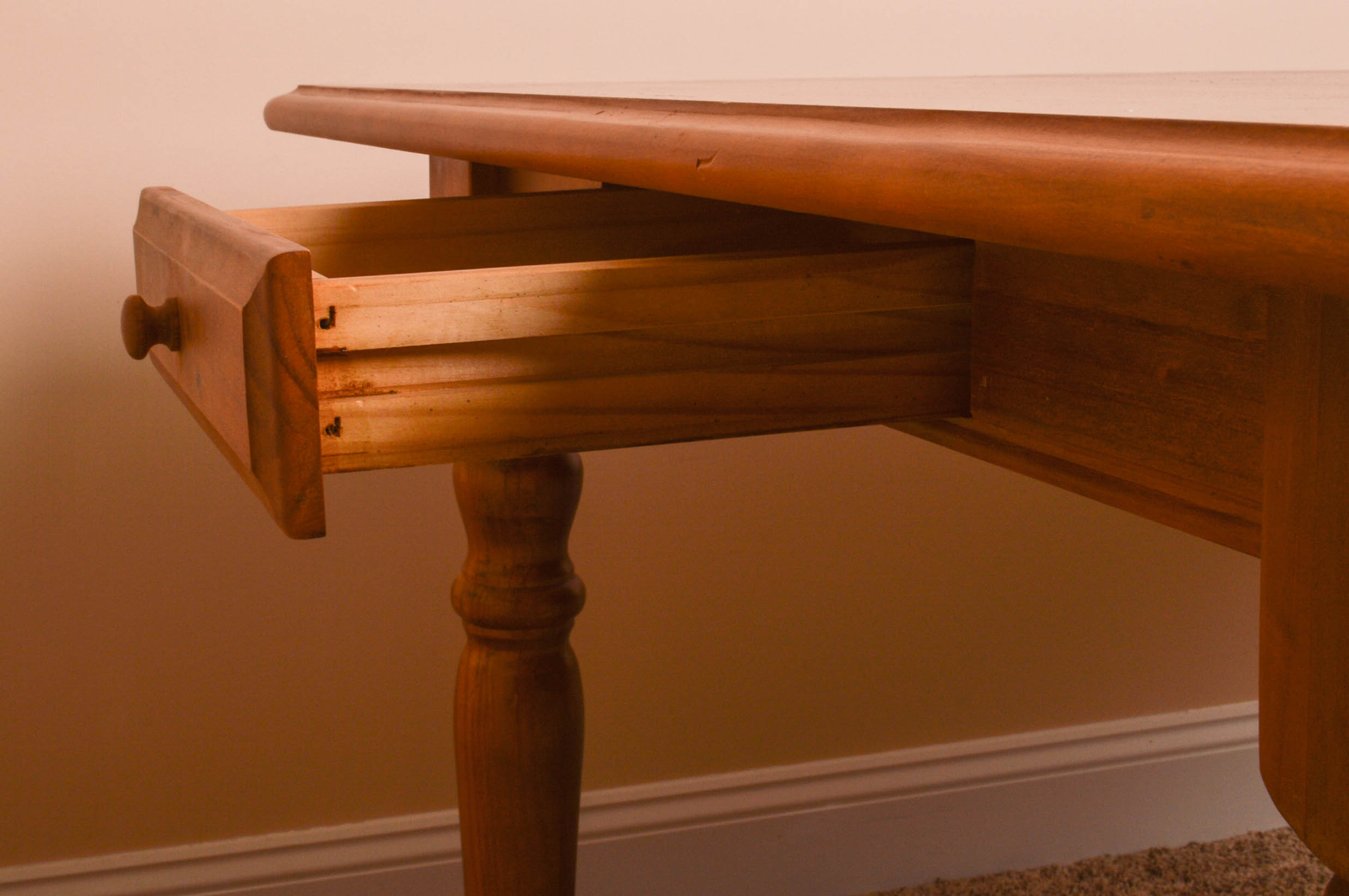 Pine Extension Table by Pulaski Furniture Company