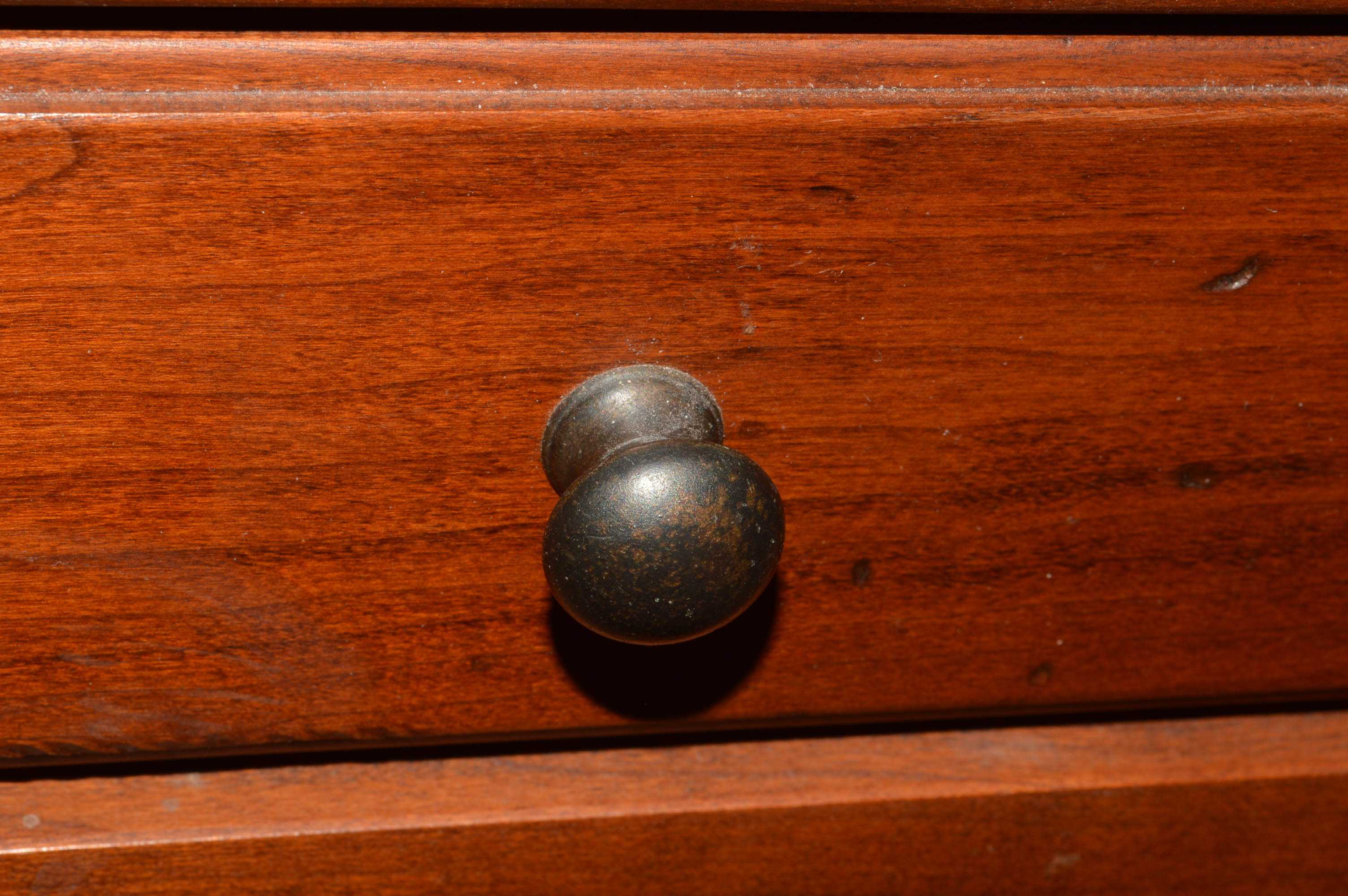 Lexington "Bob Timberlake" Collection Display Table