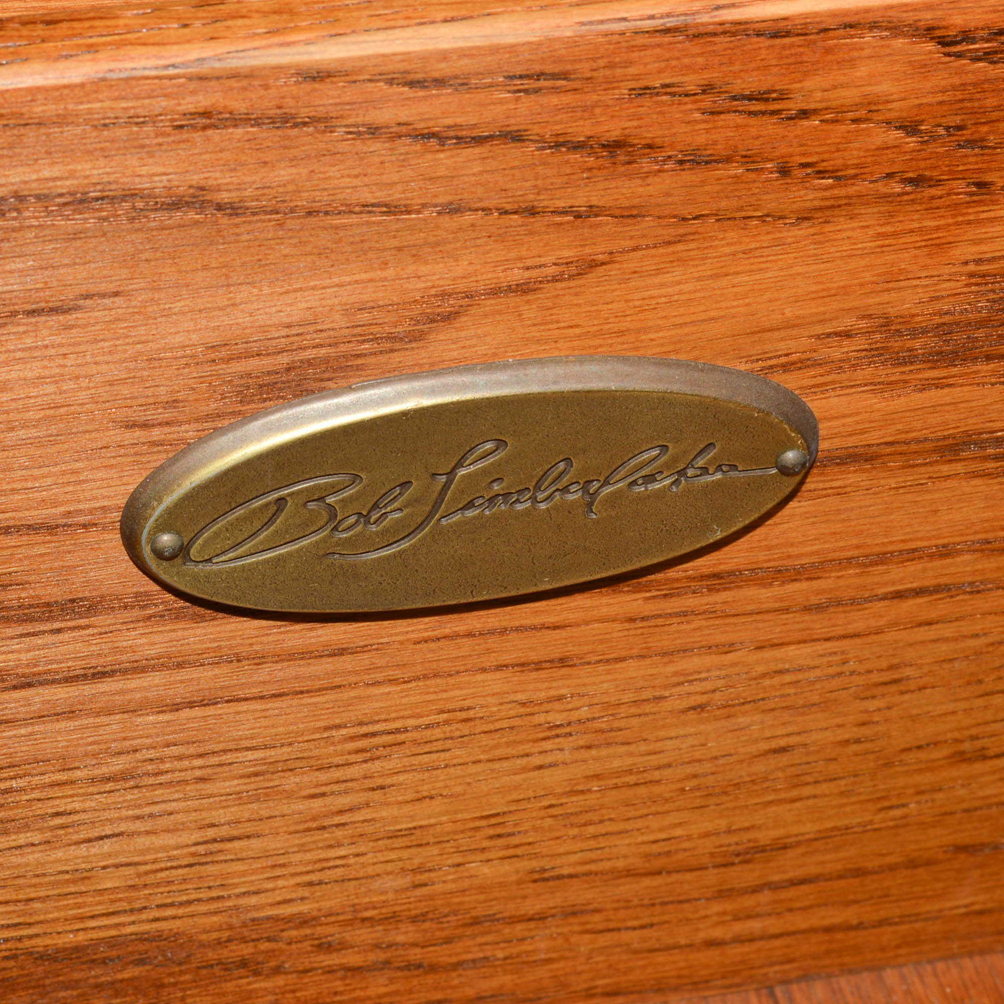 Lexington "Bob Timberlake" Collection Display Table