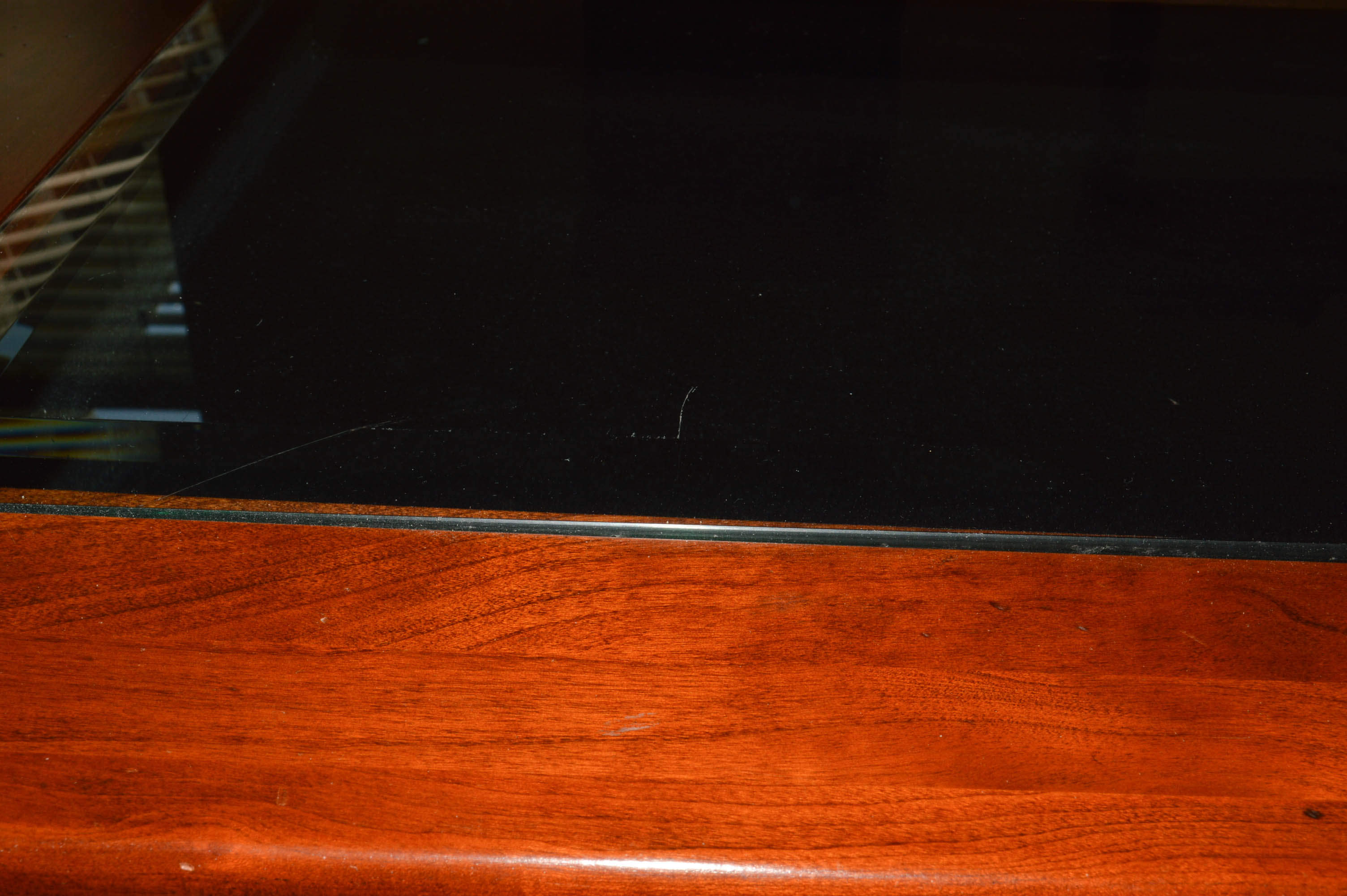 Lexington "Bob Timberlake" Collection Display Table