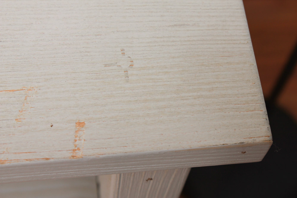 White Wooden Entertainment Stand