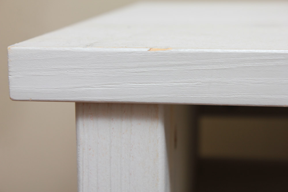 White Wooden Entertainment Stand