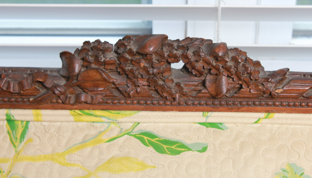 Late 19th to Early 20th Century Louis XVI Style Settee