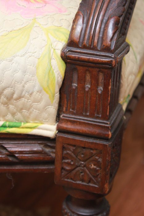 Late 19th to Early 20th Century Louis XVI Style Settee