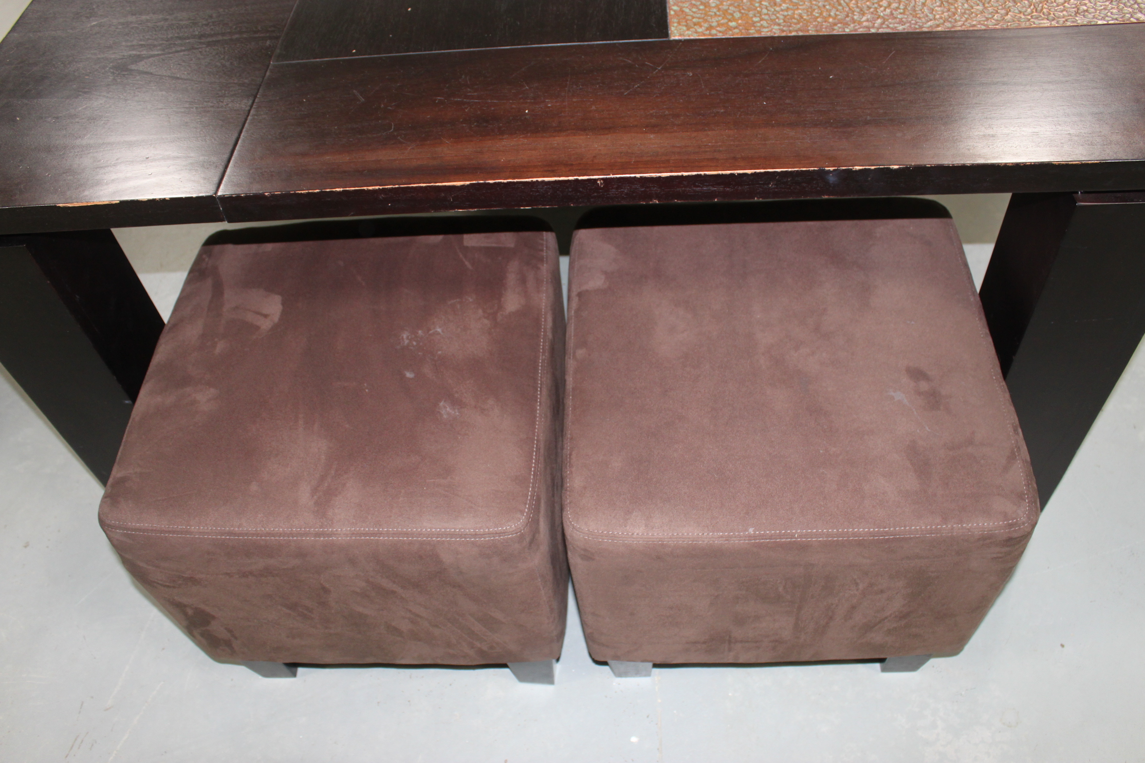 Contemporary Office Work Table With Ottomans