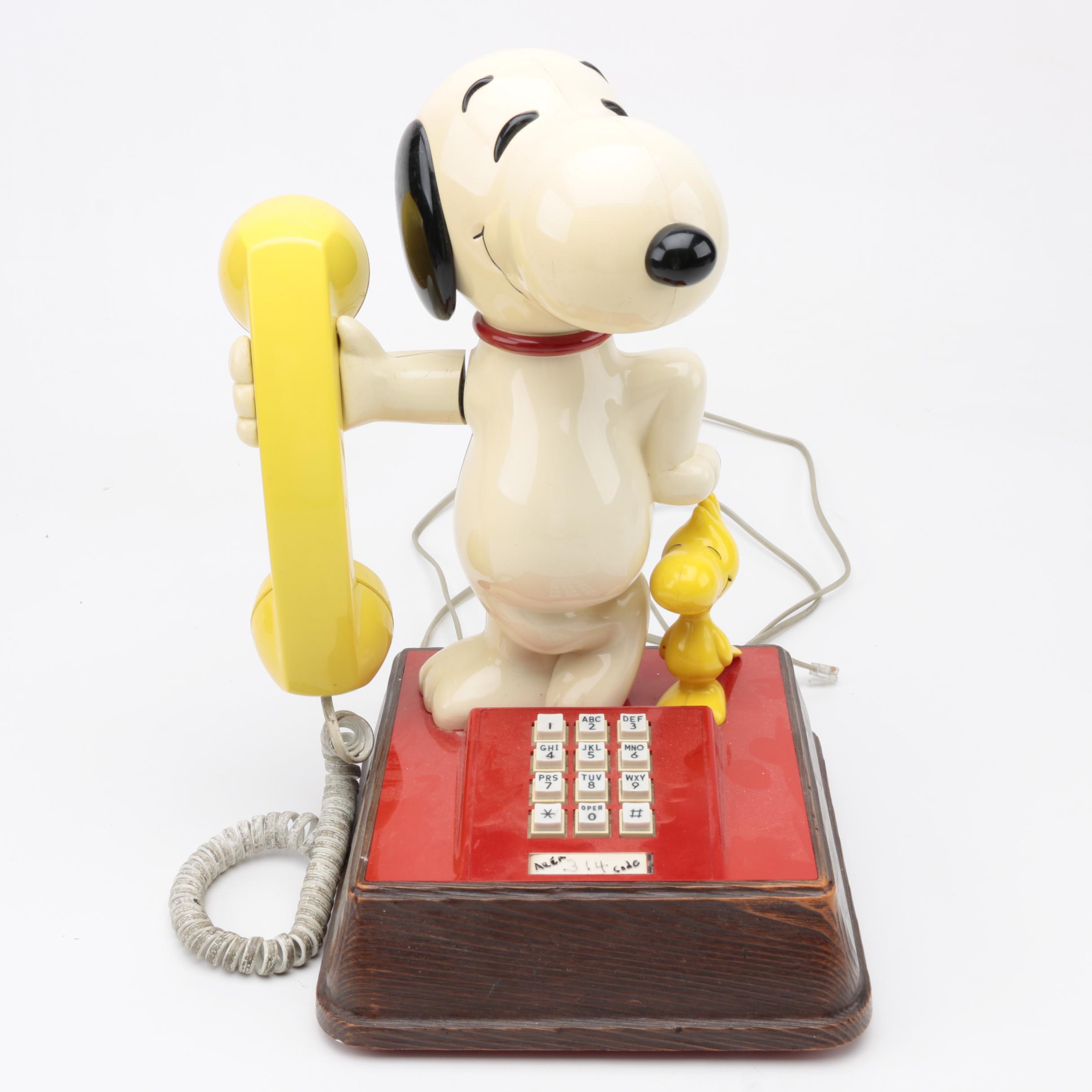 Vintage Snoopy Telephone