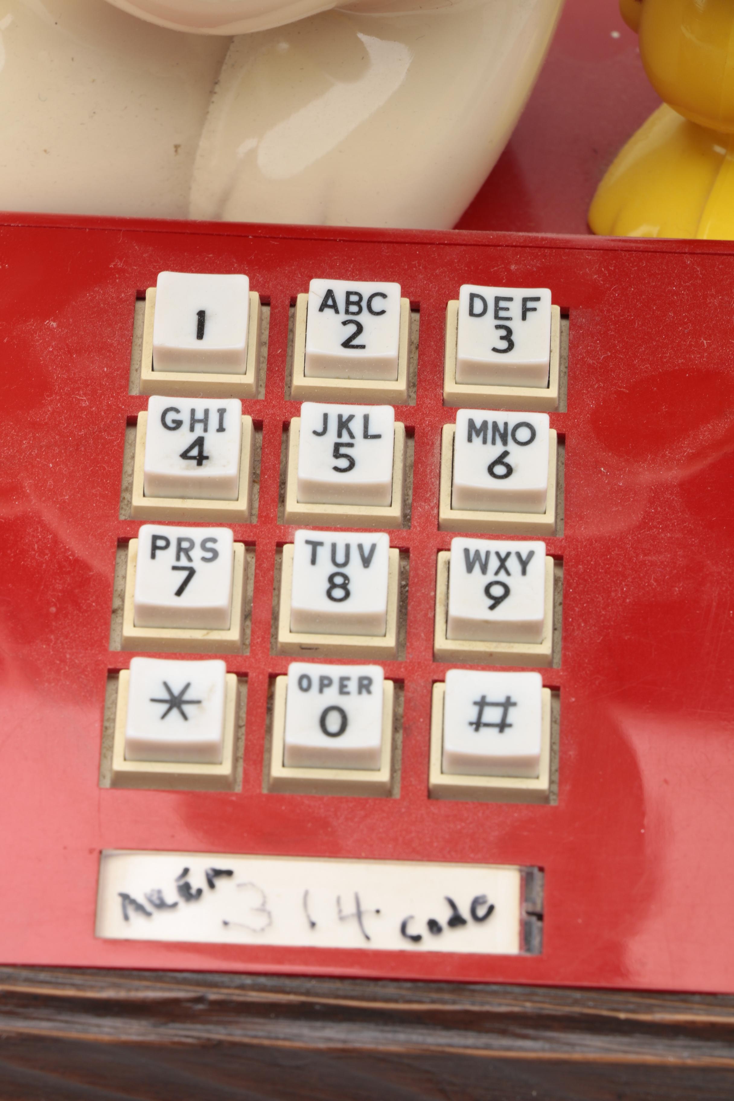 Vintage Snoopy Telephone