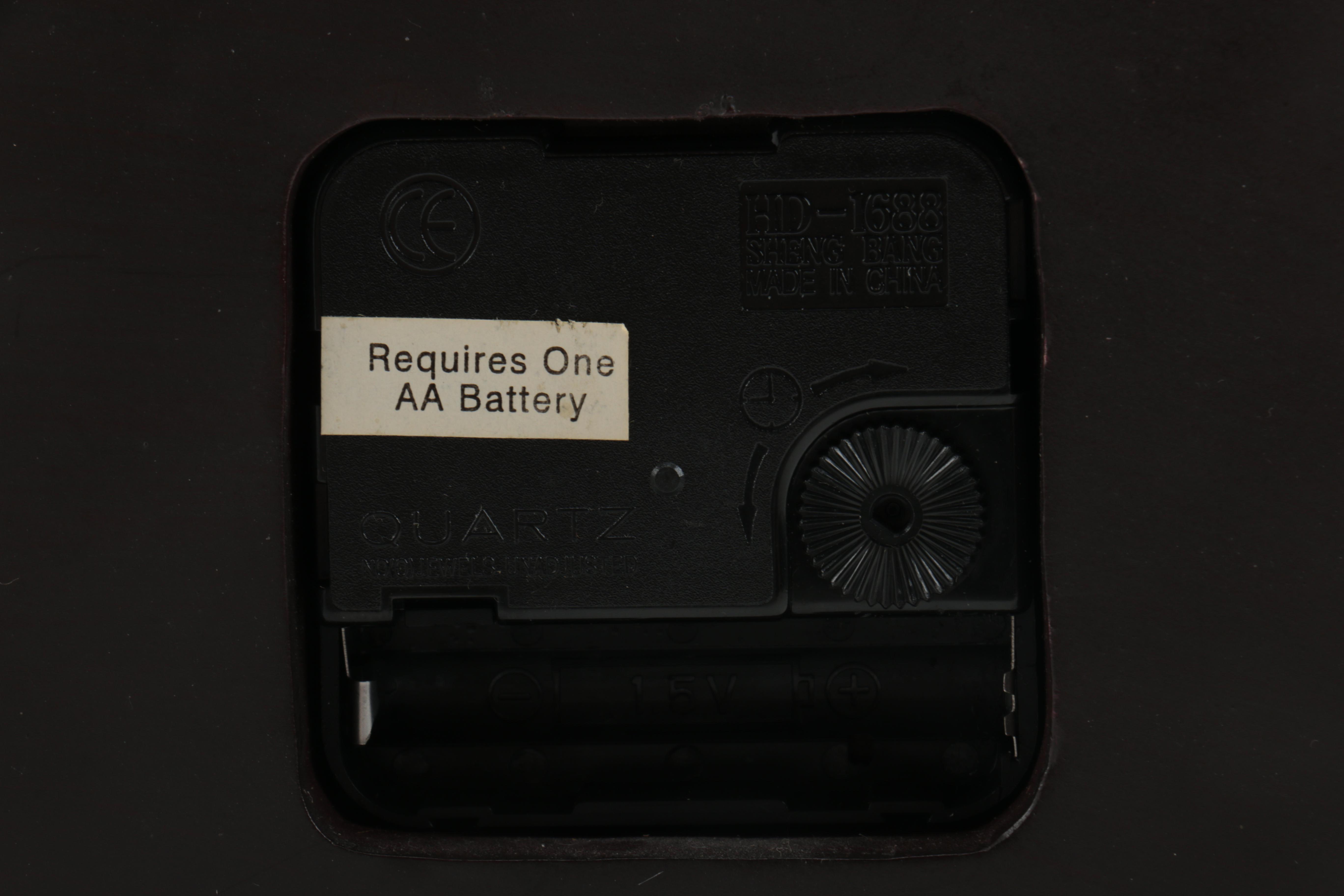 Hickory Clock Makers "Hickory Dickory Dock" Mantel Clock