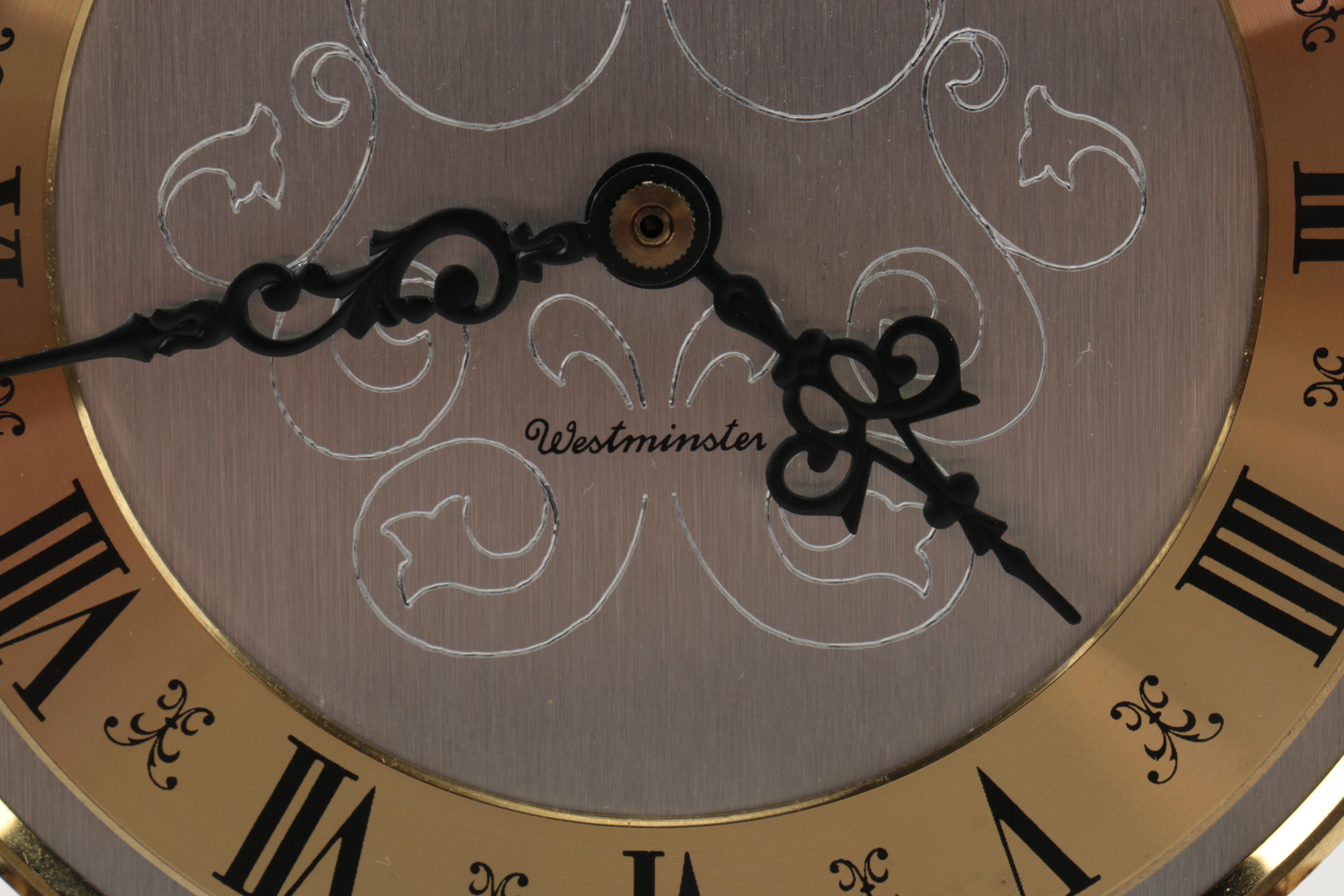 Kundo Westminster Anniversary Clock